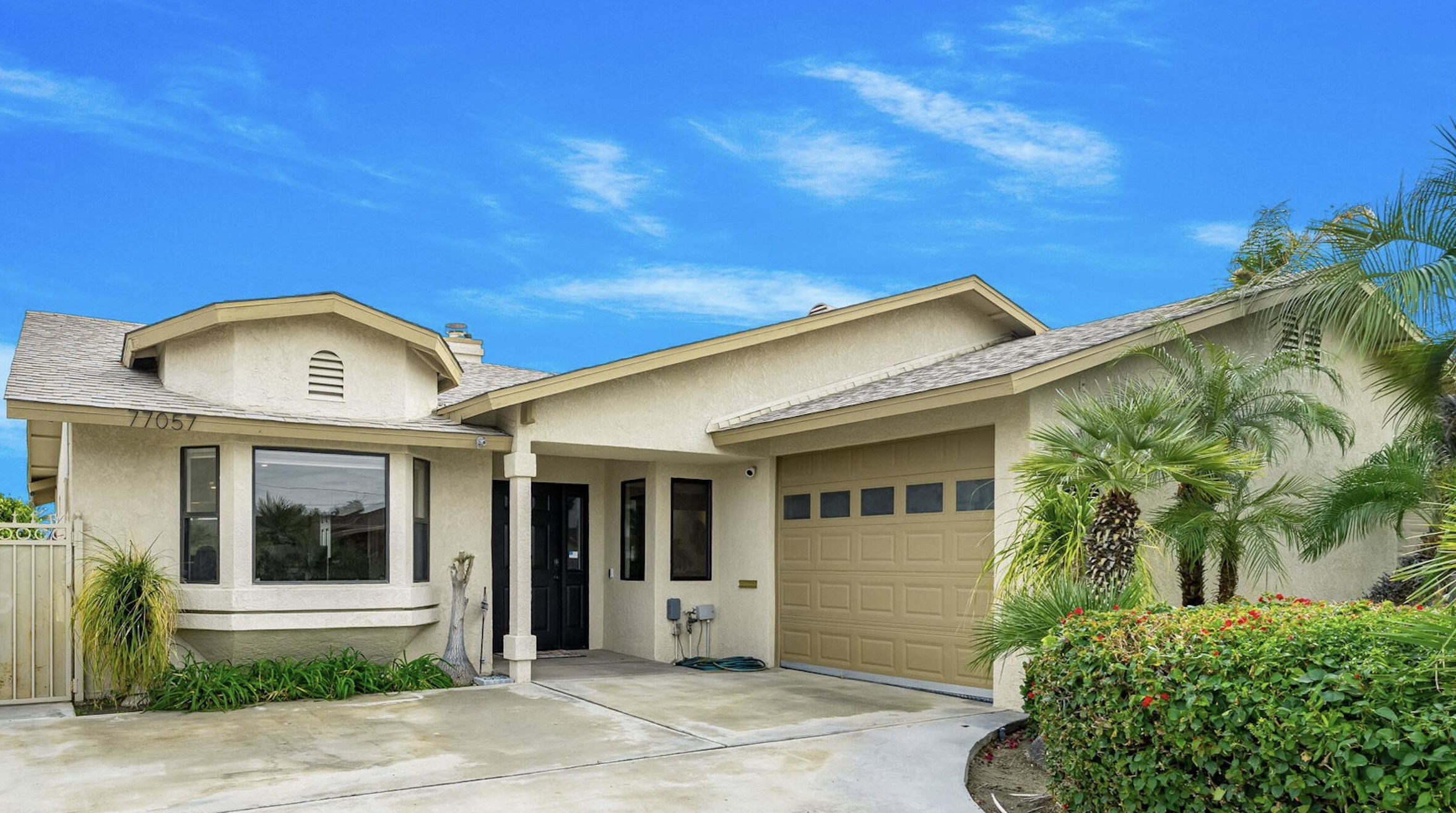 77057 California Dr, Palm Desert, CA 92211-7848