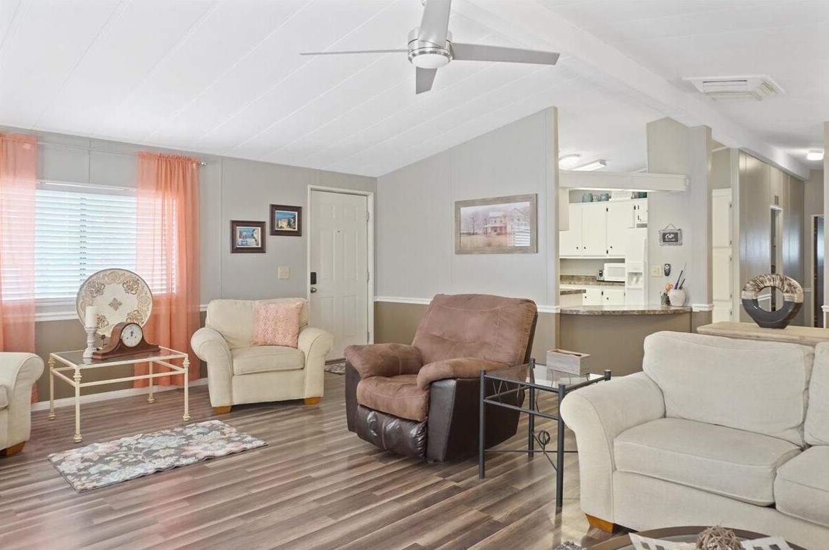 32540 Flagstaff Ave, Thousand Palms, CA 92276-3629