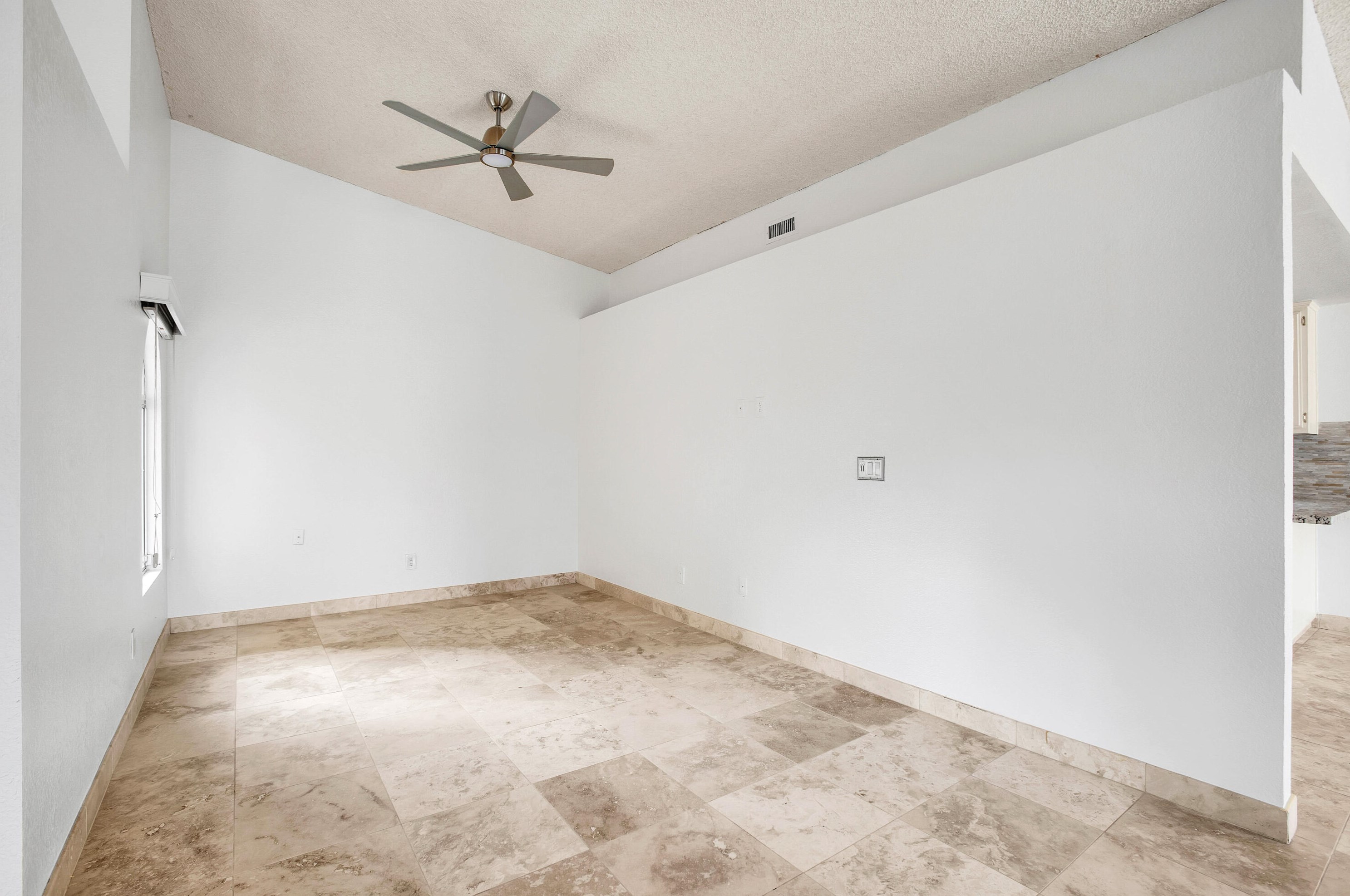 27820 Abril Dr, Cathedral City CA  92234-3410 exterior
