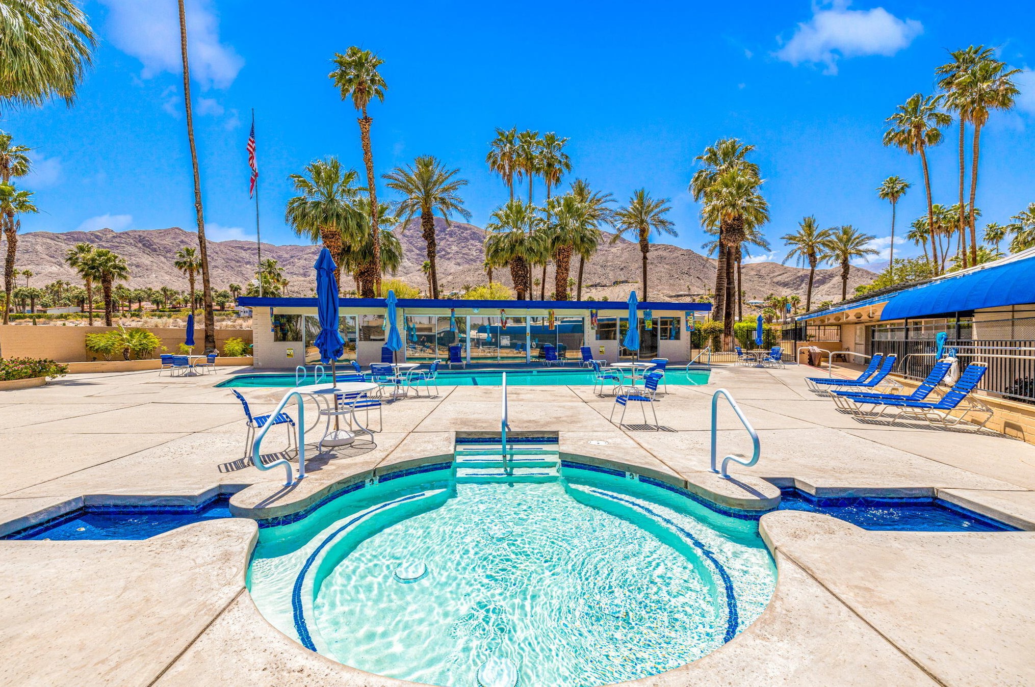 70260 Highway 111, Rancho Mirage CA  92270-3054 exterior
