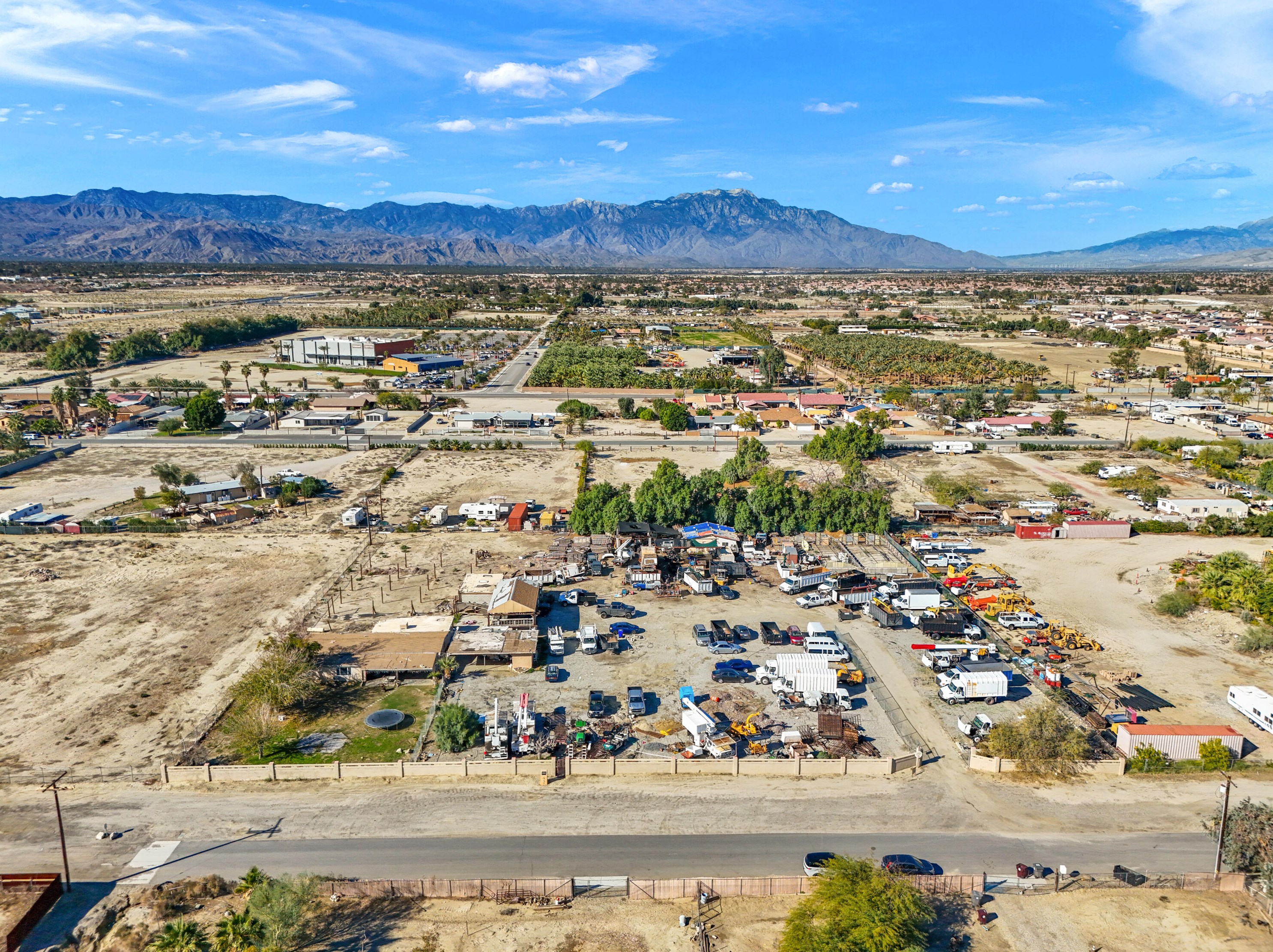 38475 Primrose Ln, Indio, CA 92203-9614