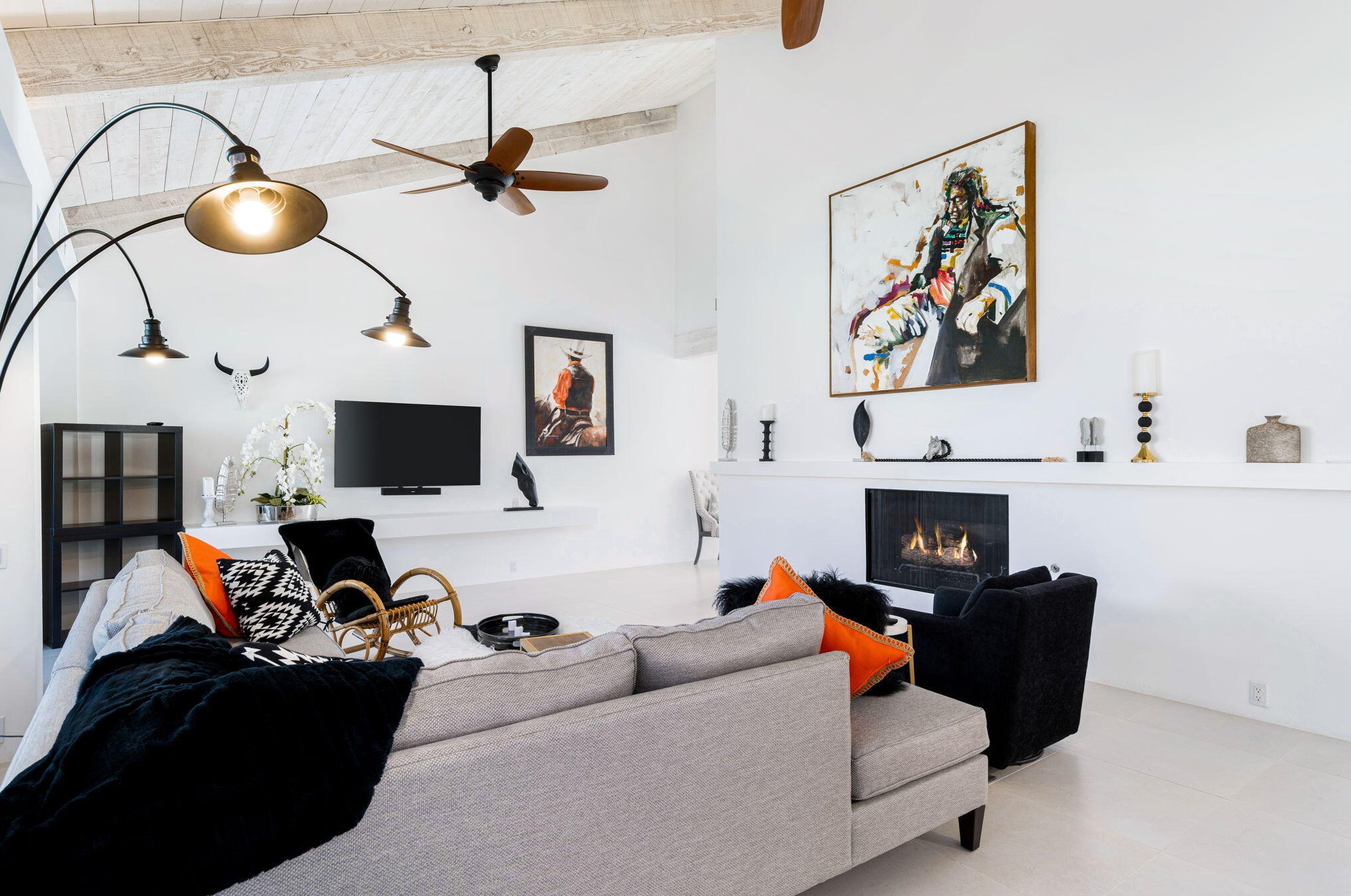 621 Hospitality Dr, Rancho Mirage CA  92270-1312 exterior