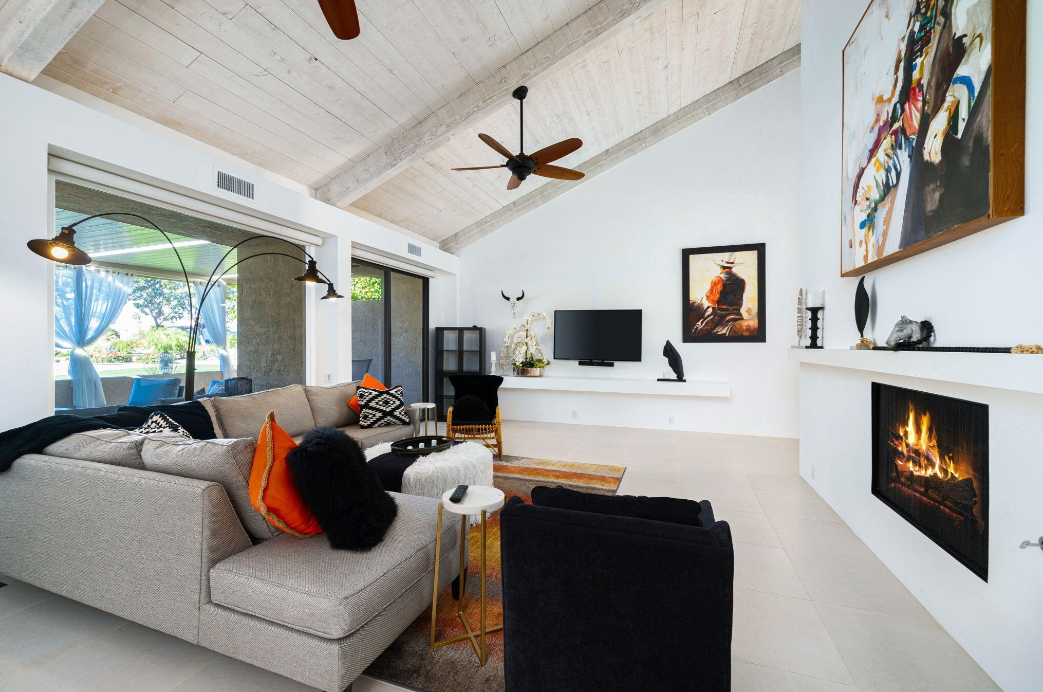 621 Hospitality Dr, Rancho Mirage CA  92270-1312 exterior