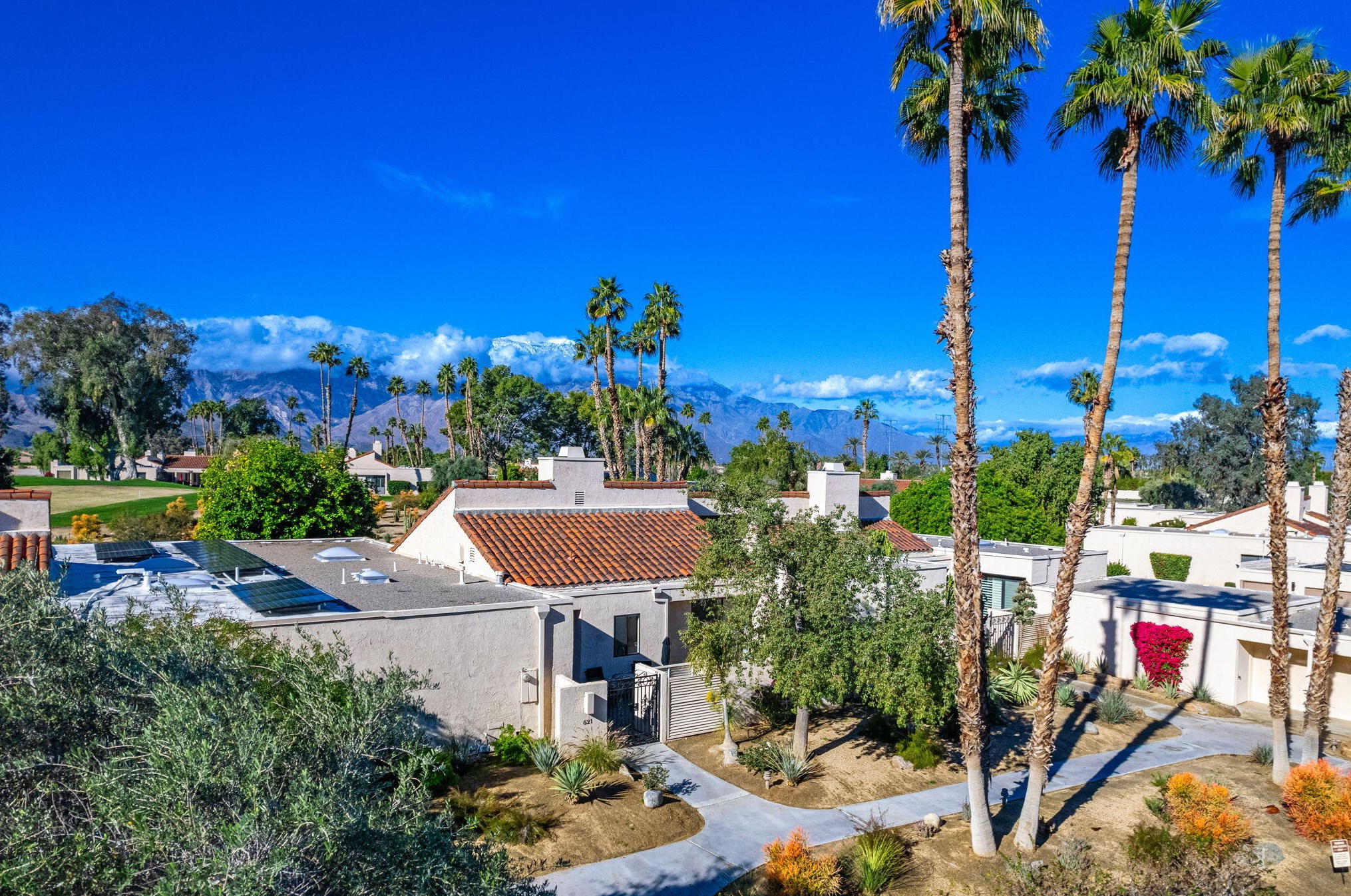 621 Hospitality Dr, Rancho Mirage CA  92270-1312 exterior