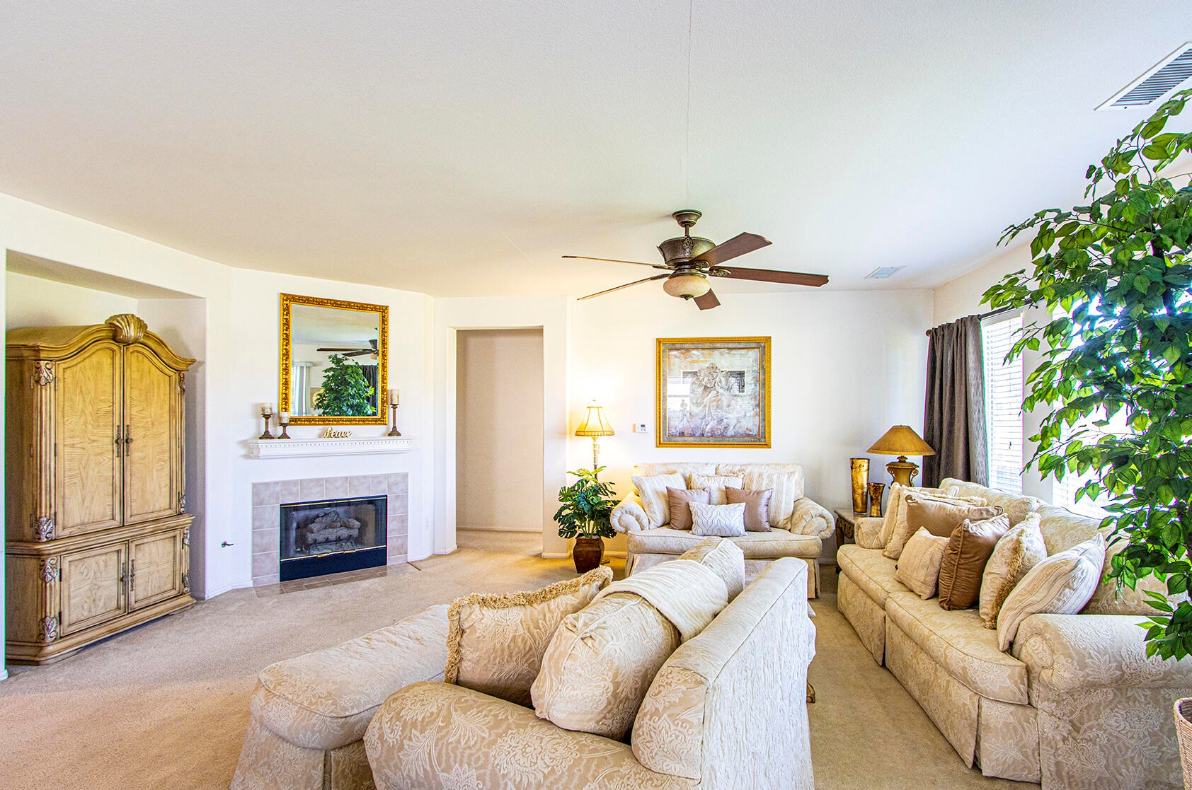 49489 Douglas St, Indio CA  92201-7538 exterior