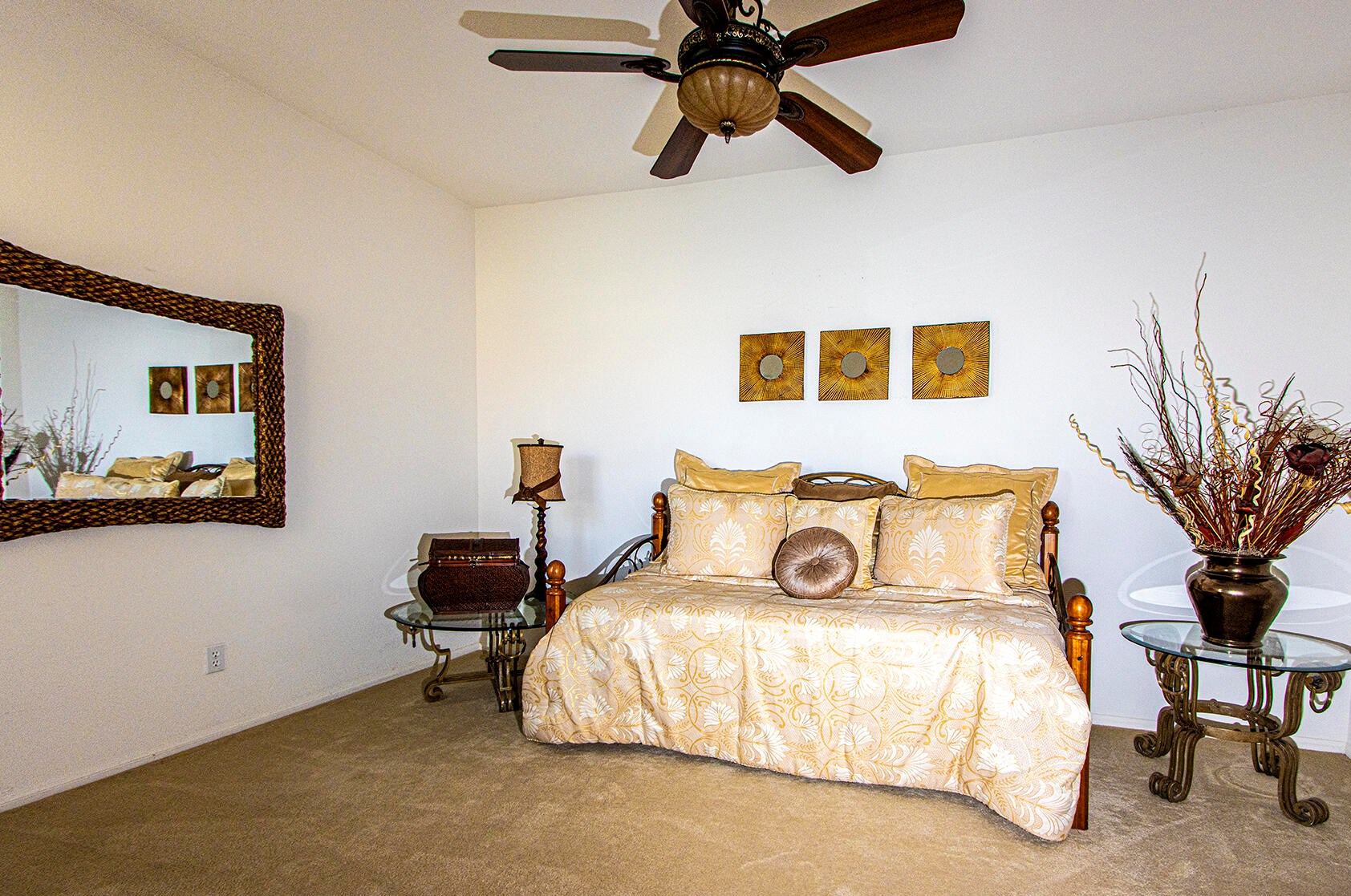 49489 Douglas St, Indio CA  92201-7538 exterior