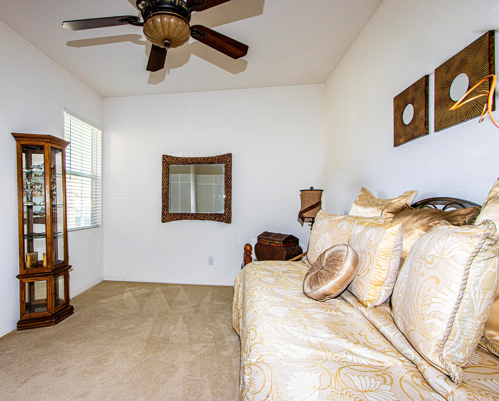 49489 Douglas St, Indio CA  92201-7538 exterior