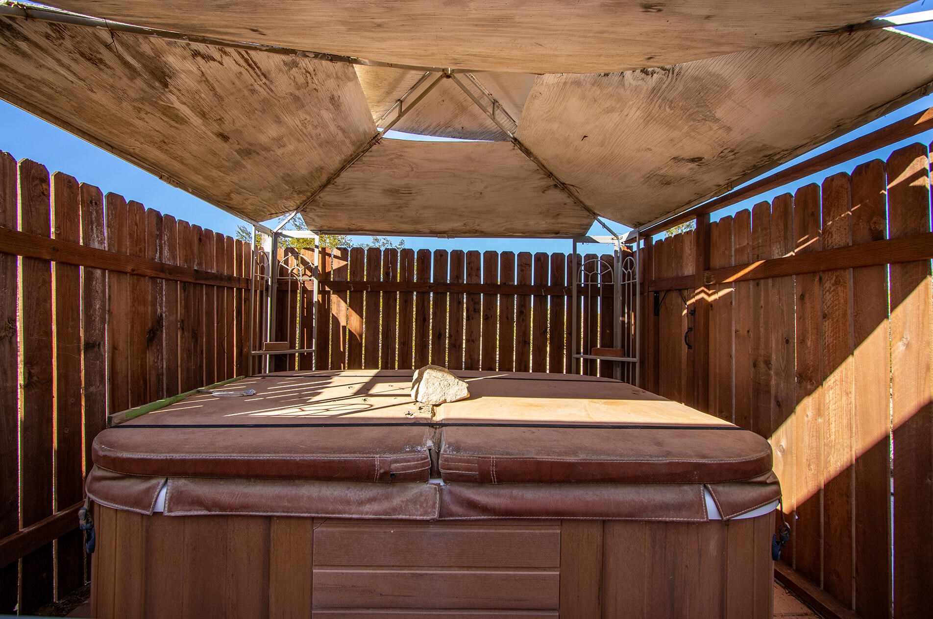 1959 Yetters Ln, Yucca Valley CA  exterior