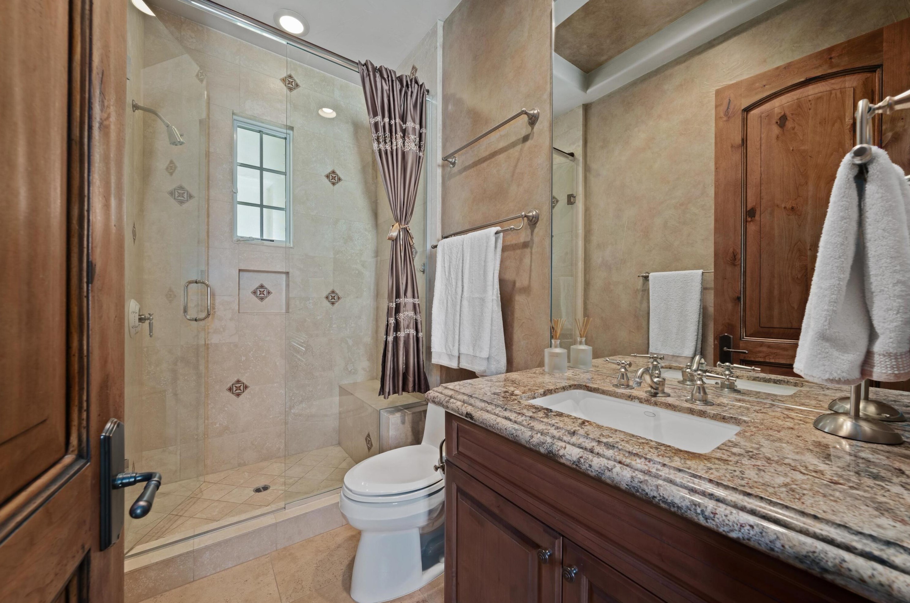 81329 Andalusia, La Quinta CA  92253-8221 exterior