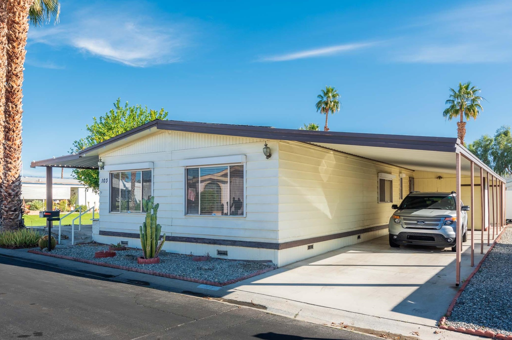 103 Mount Ararat Dr, Cathedral City, CA 92234-6618