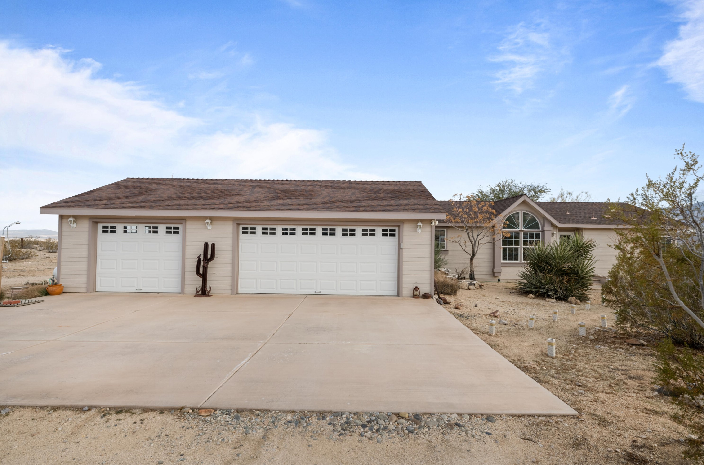 11388 Custer Ave, Lucerne Valley, CA 92356-8326