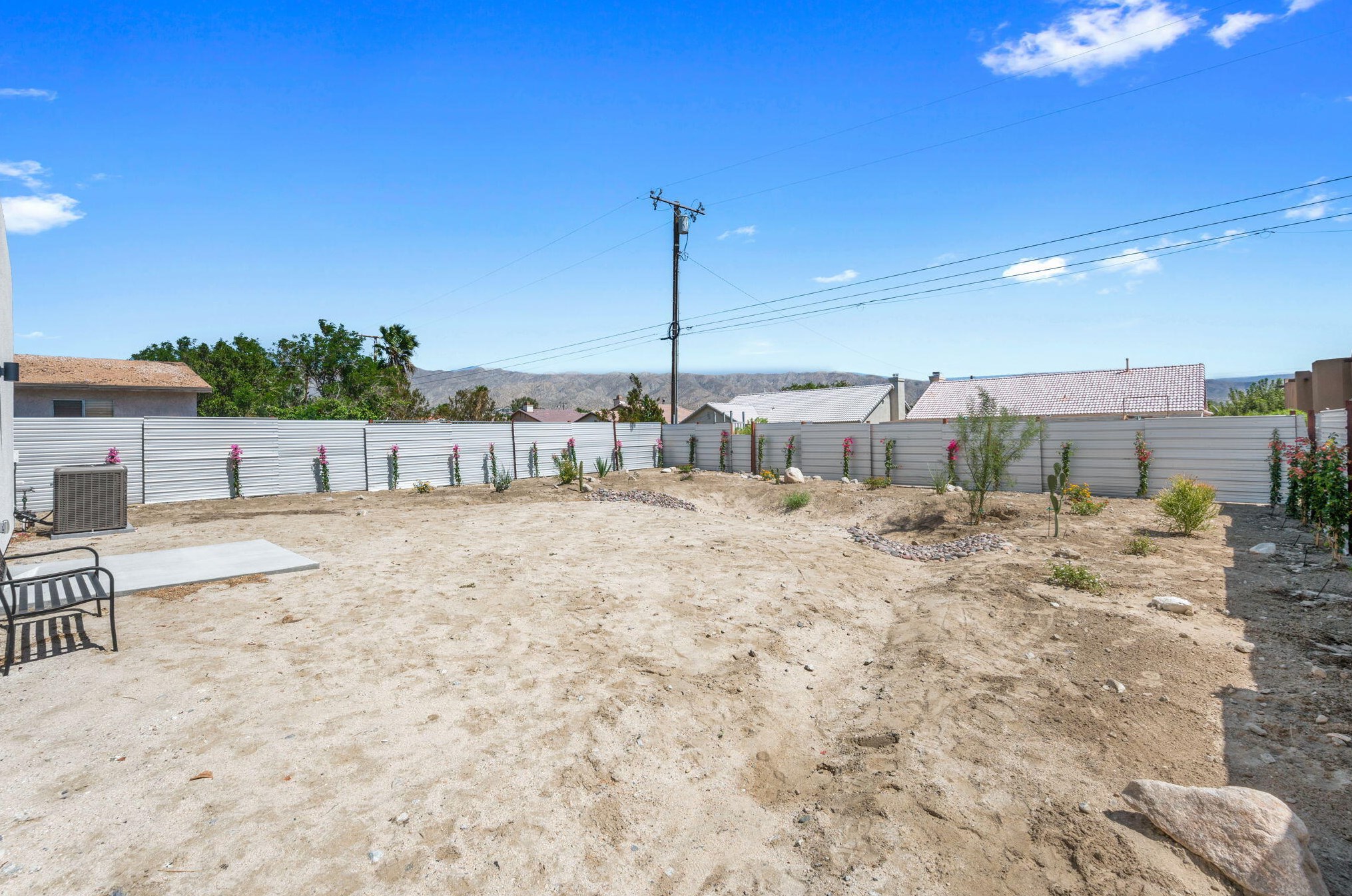 13236 Del Ray Ln, Desert Hot Springs CA  92240-5531 exterior