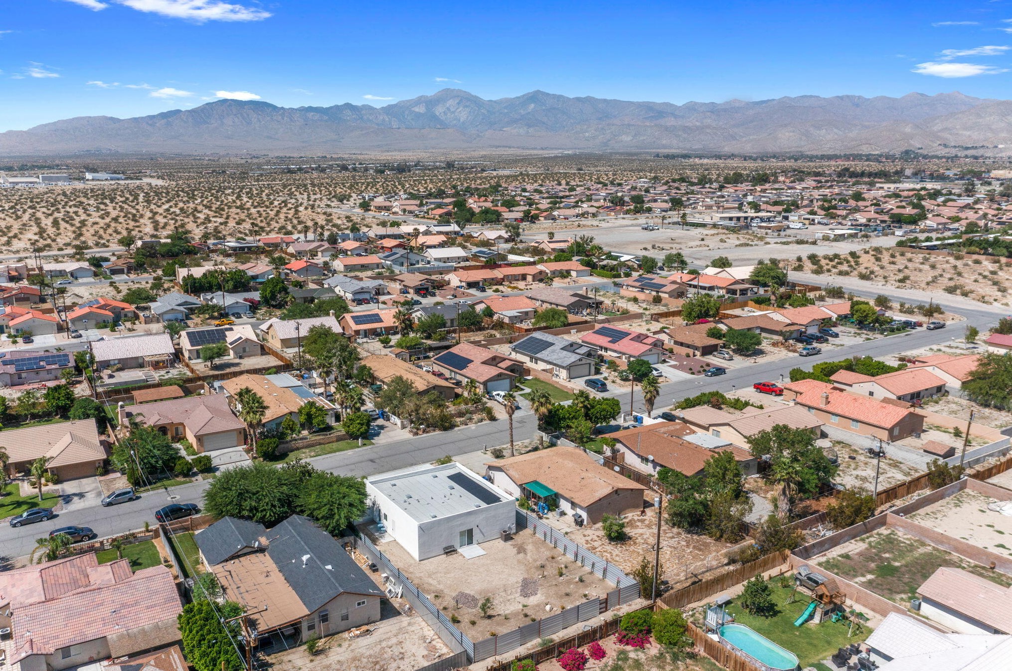 13236 Del Ray Ln, Desert Hot Springs CA  92240-5531 exterior