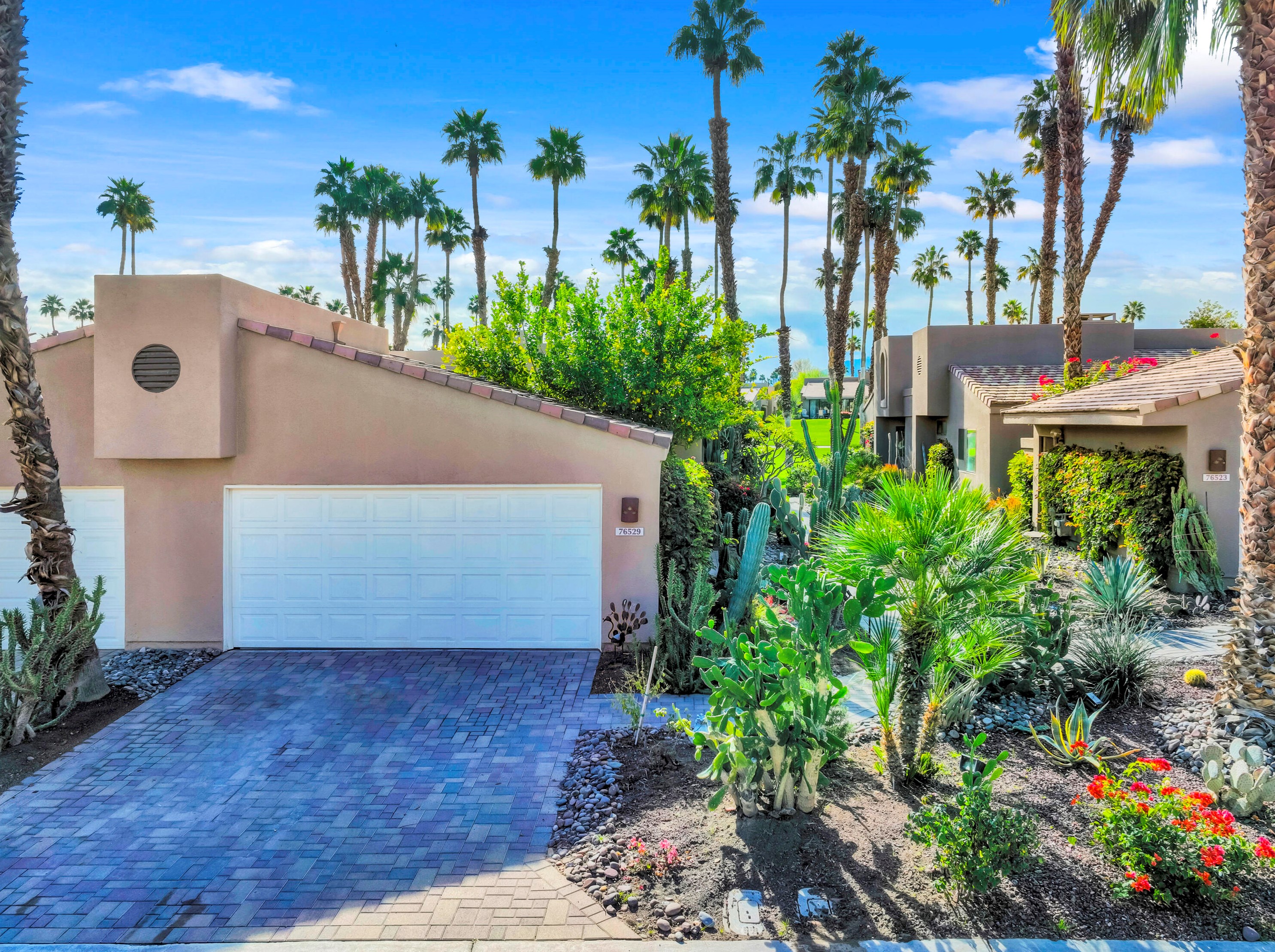 76529 Daffodil Dr, Palm Desert, CA 92211