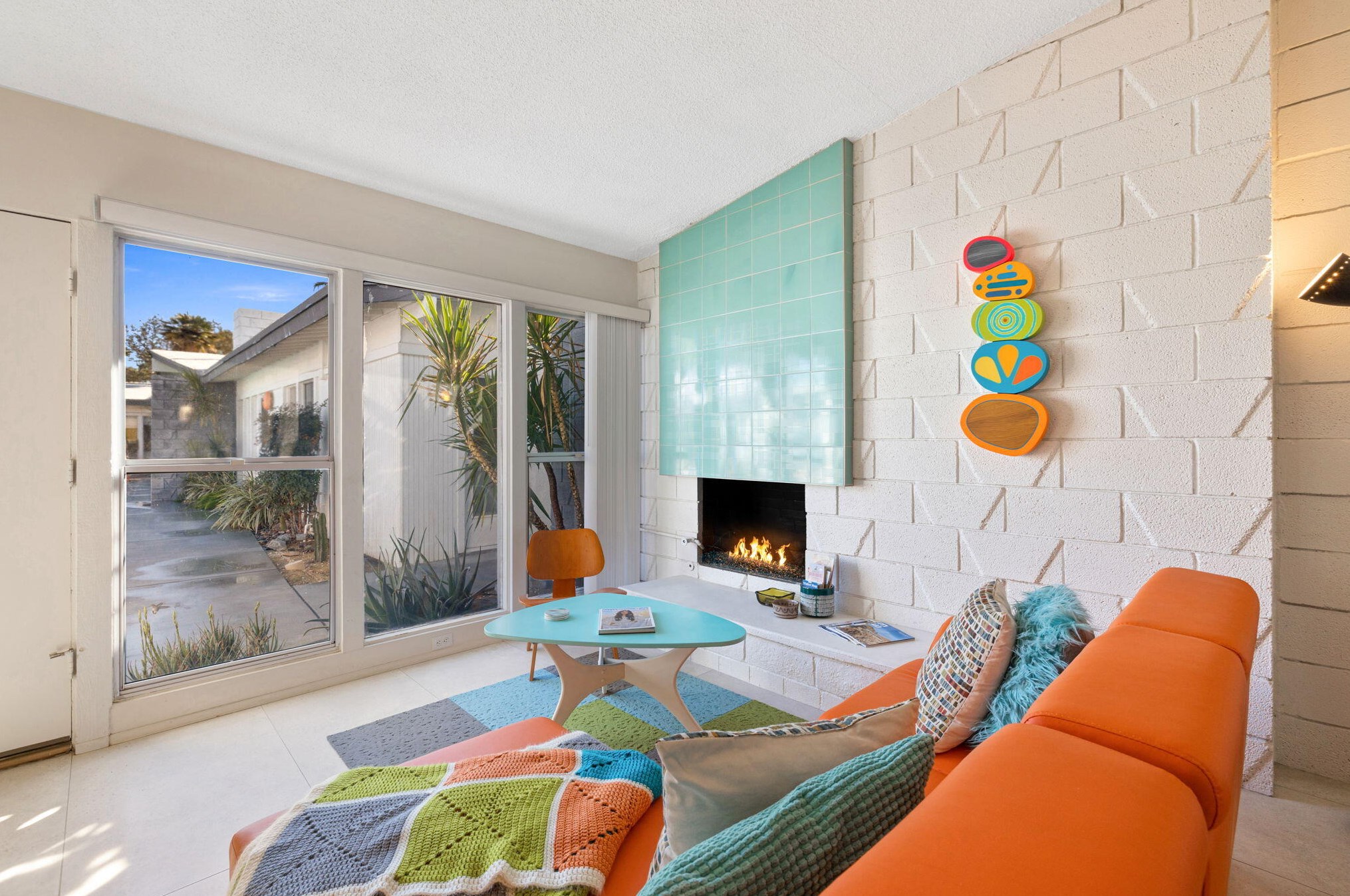 1647 Andee Dr, Palm Springs, CA 92264-5013
