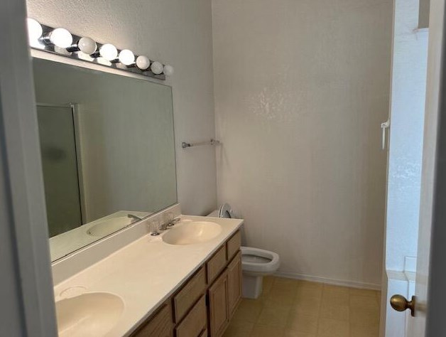 8581 Annandale Ave, Desert Hot Springs CA  92240-1412 exterior