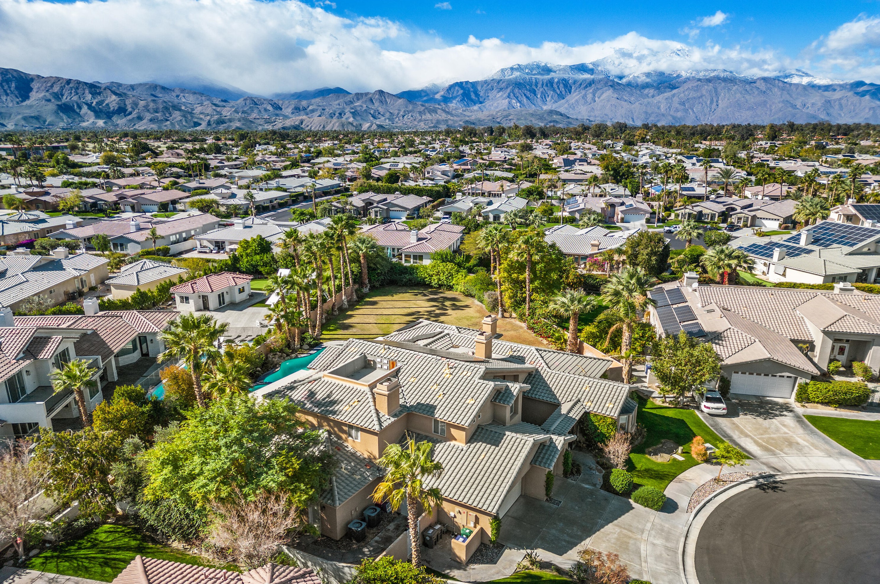 7 Channel Ct, Rancho Mirage, CA 92270-1657