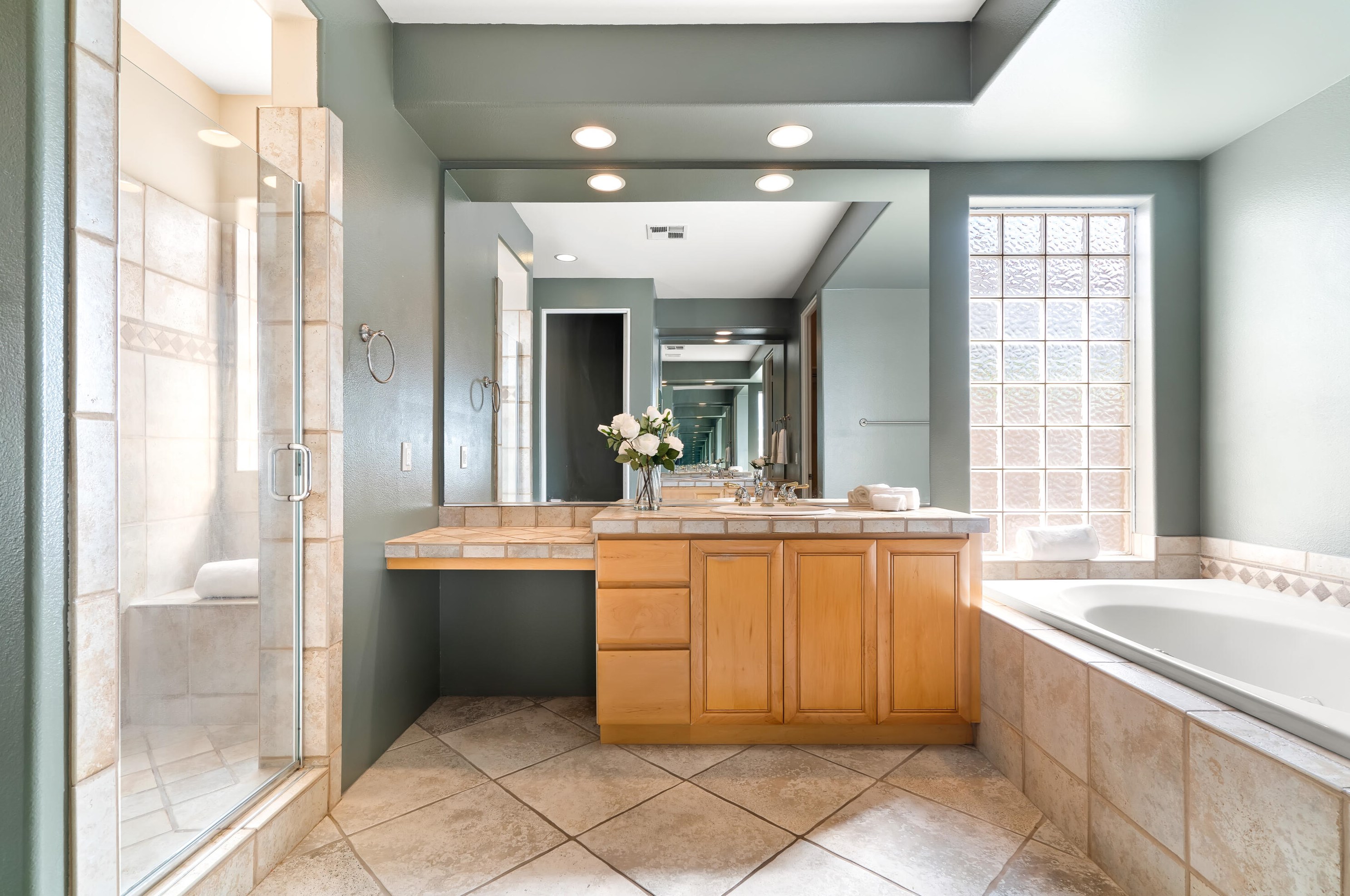 78810 Castle Pines Dr, La Quinta CA  92253-5819 exterior