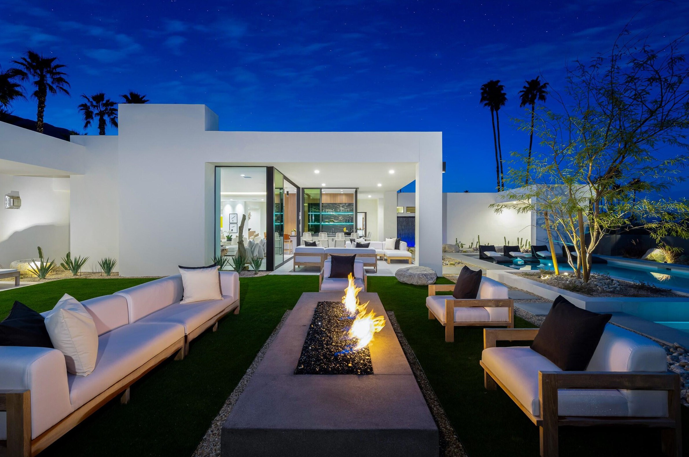 70345 Pecos Rd, Rancho Mirage CA  92270-3415 exterior