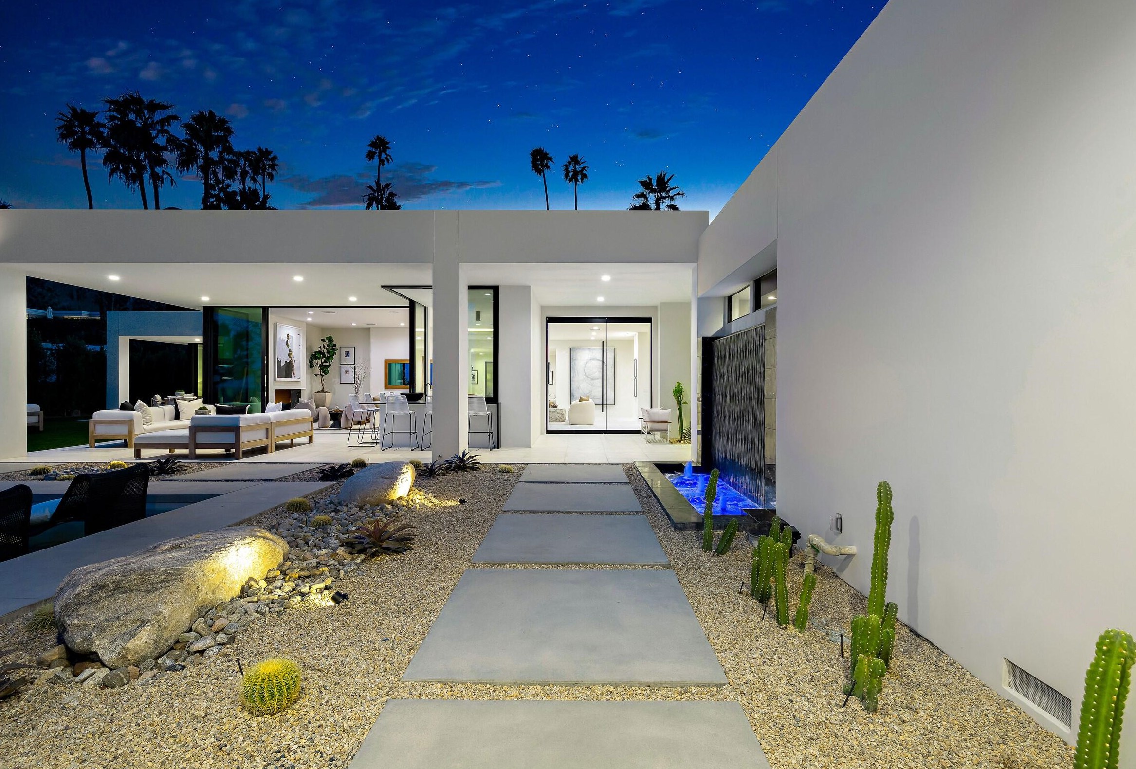 70345 Pecos Rd, Rancho Mirage CA  92270-3415 exterior