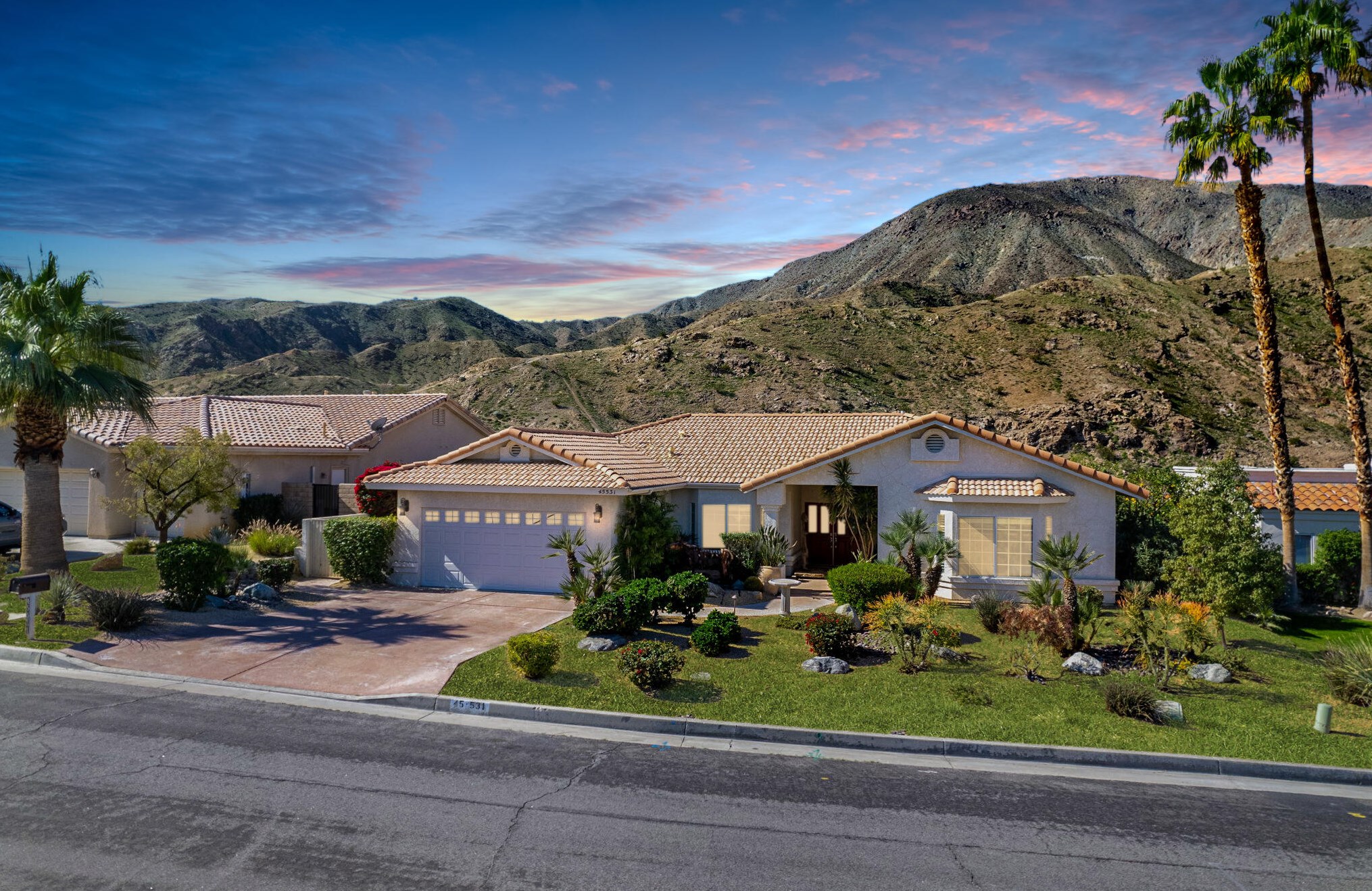 45531 Edgehill Dr, Palm Desert, CA 92260-3400