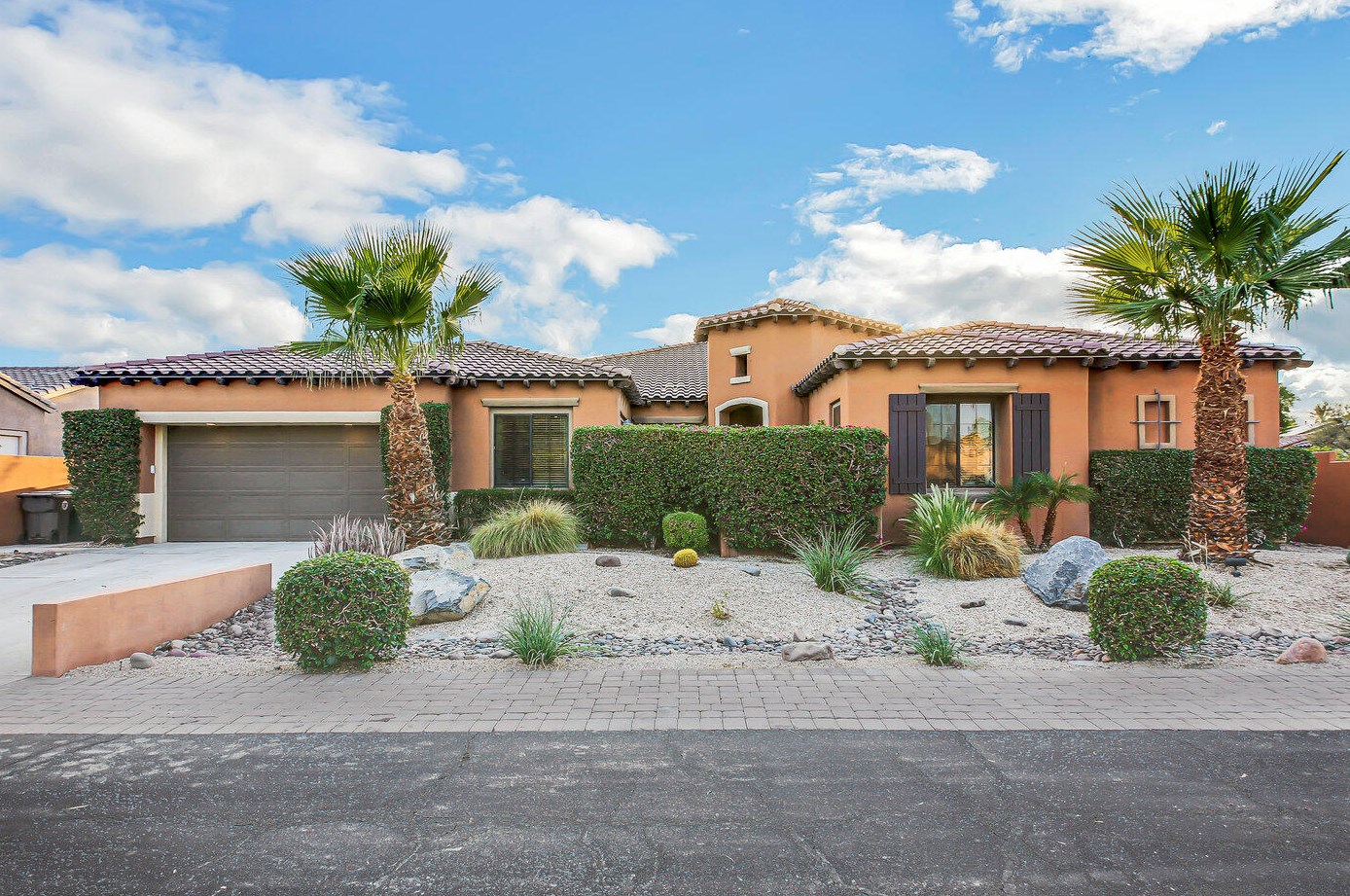 48573 Cascade St, Indio CA  92201-8472 exterior