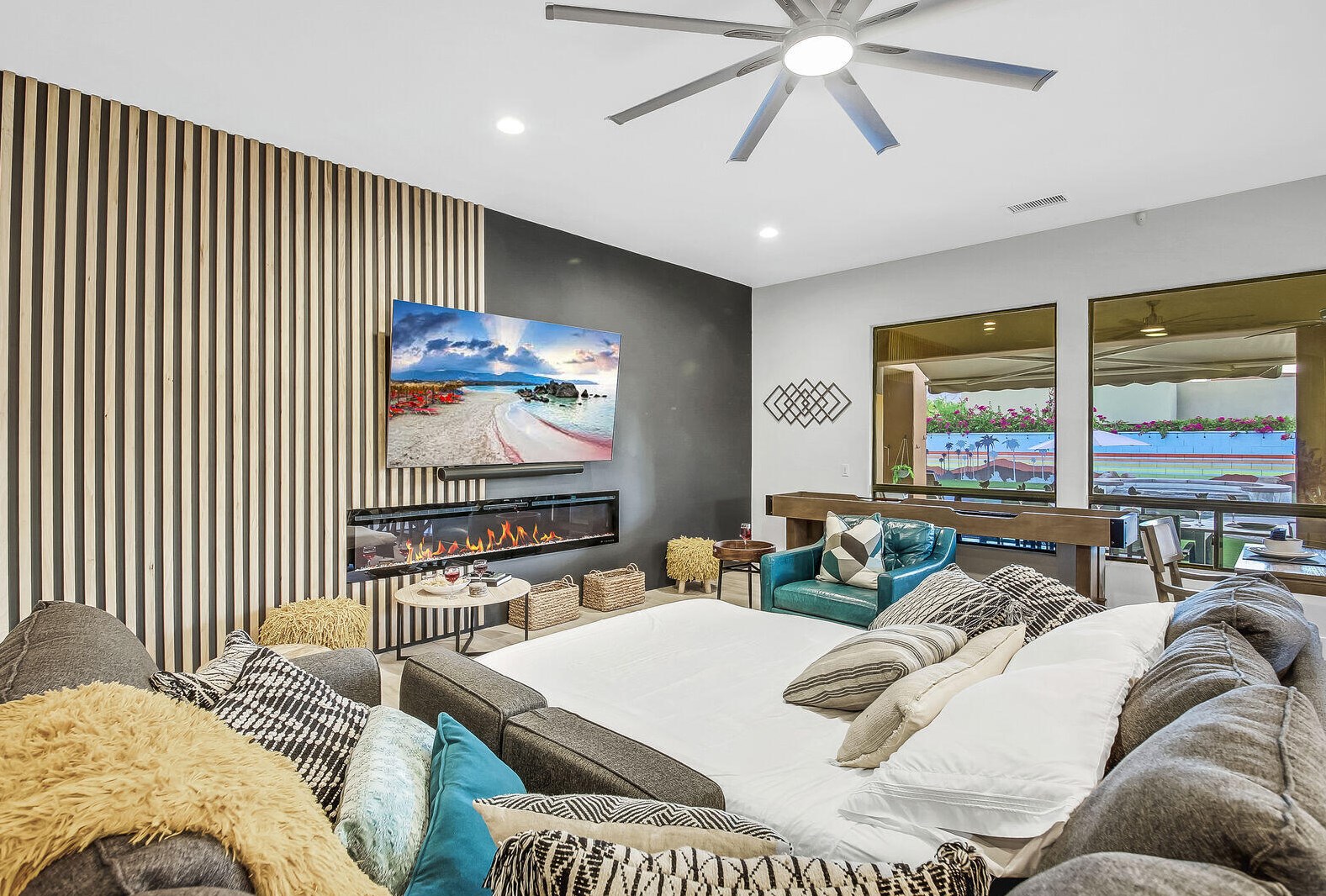 48573 Cascade St, Indio CA  92201-8472 exterior