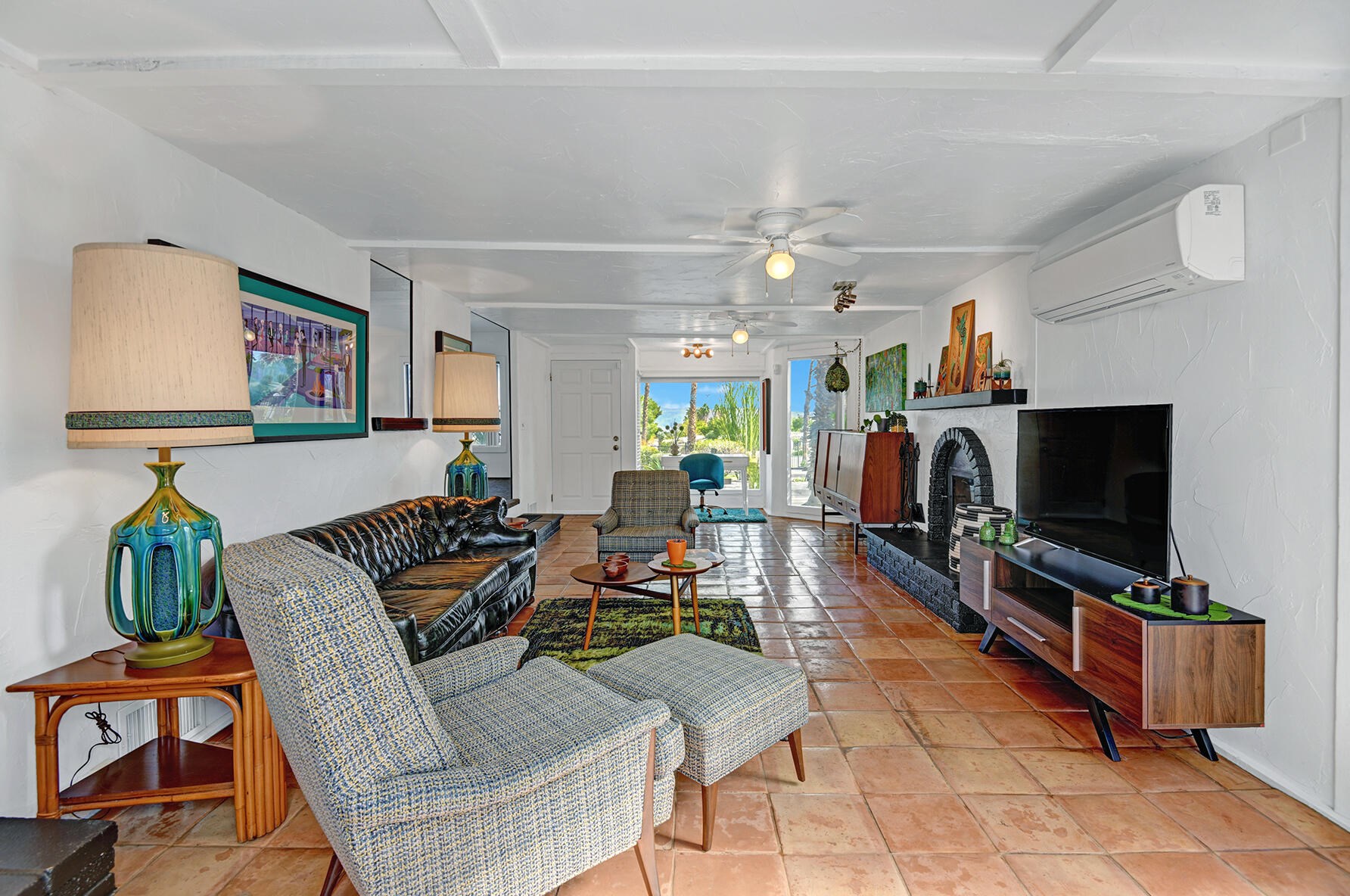 17 Circle A Dr, Palm Desert CA  92260-6400 exterior