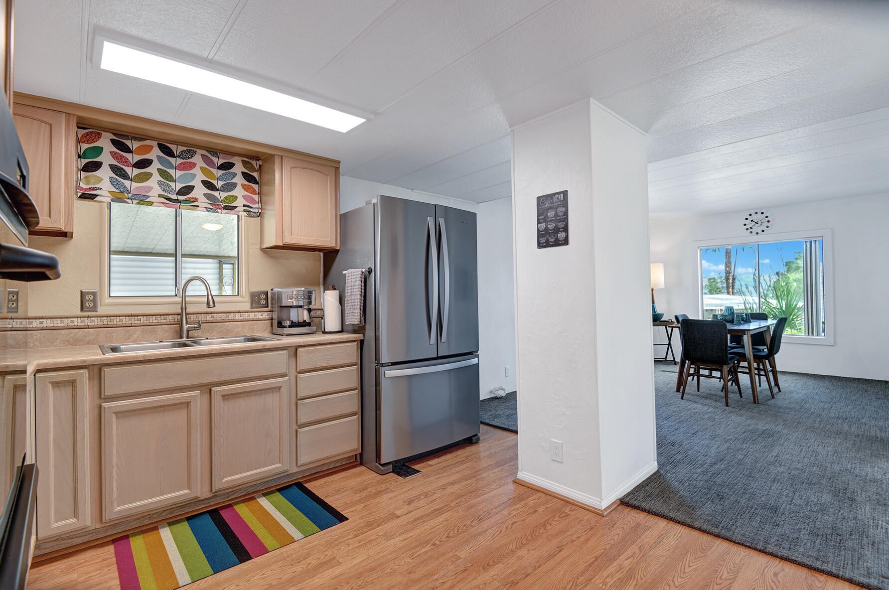 17 Circle A Dr, Palm Desert CA  92260-6400 exterior