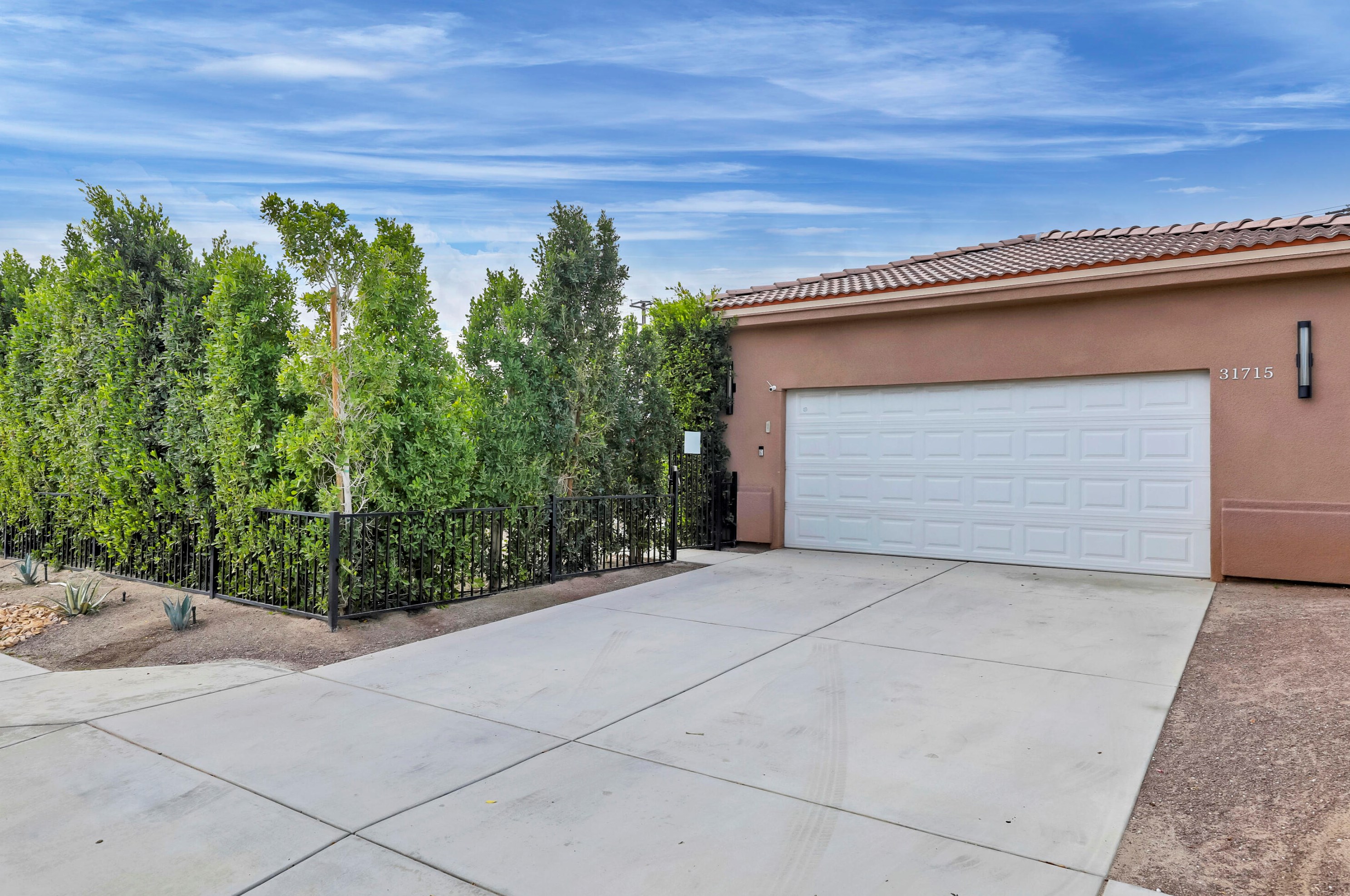 31715 Avenida Alvera, Cathedral City, CA 92234-3105