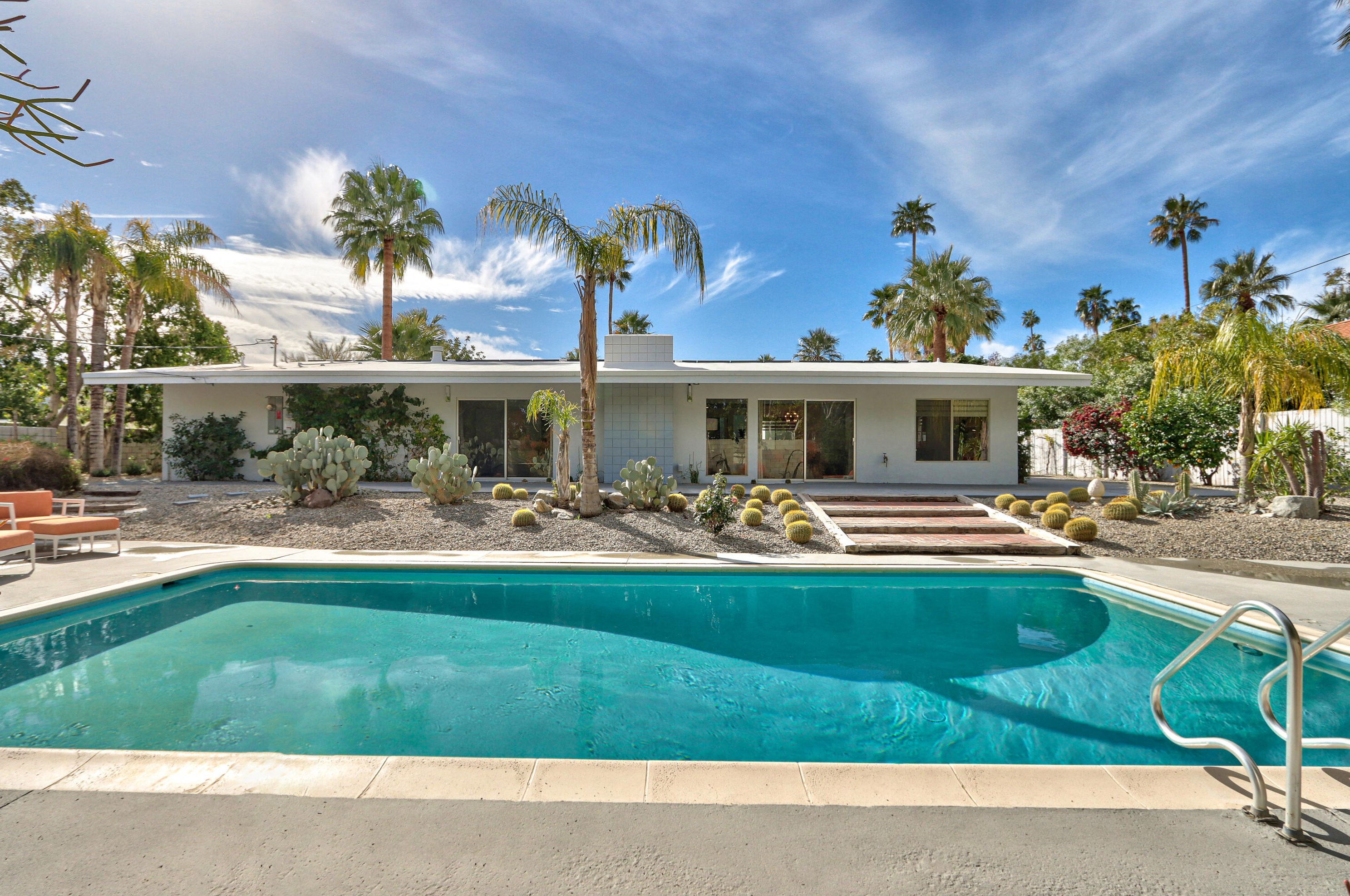 73436 Tamarisk St, Palm Desert, CA 92260-5734