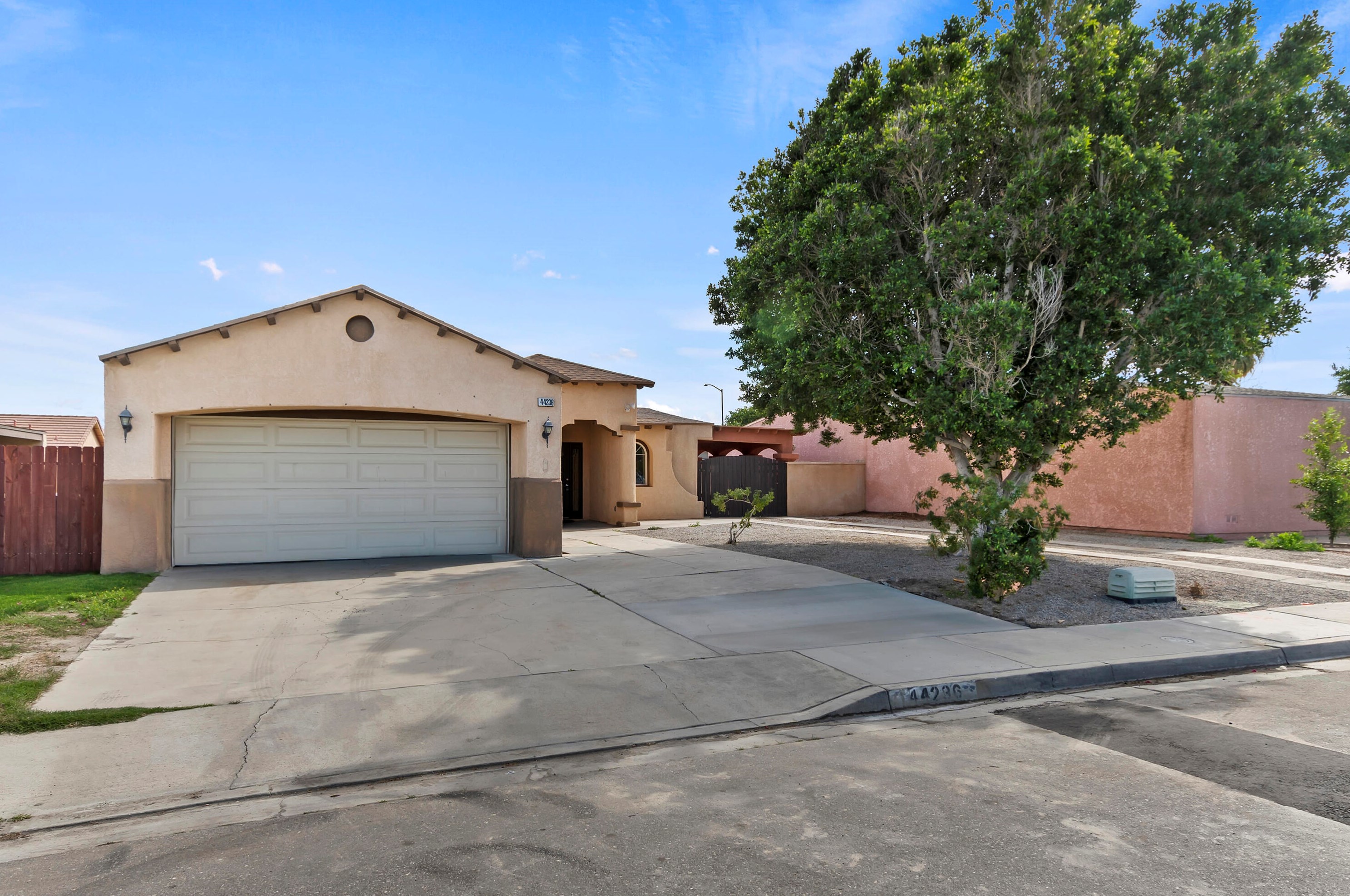 44236 Laurel St, Indio, CA 92201-2933
