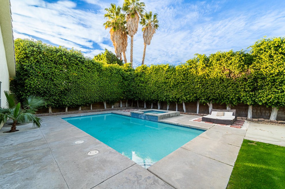 68110 Marina Rd, Cathedral City CA  92234-3651 exterior