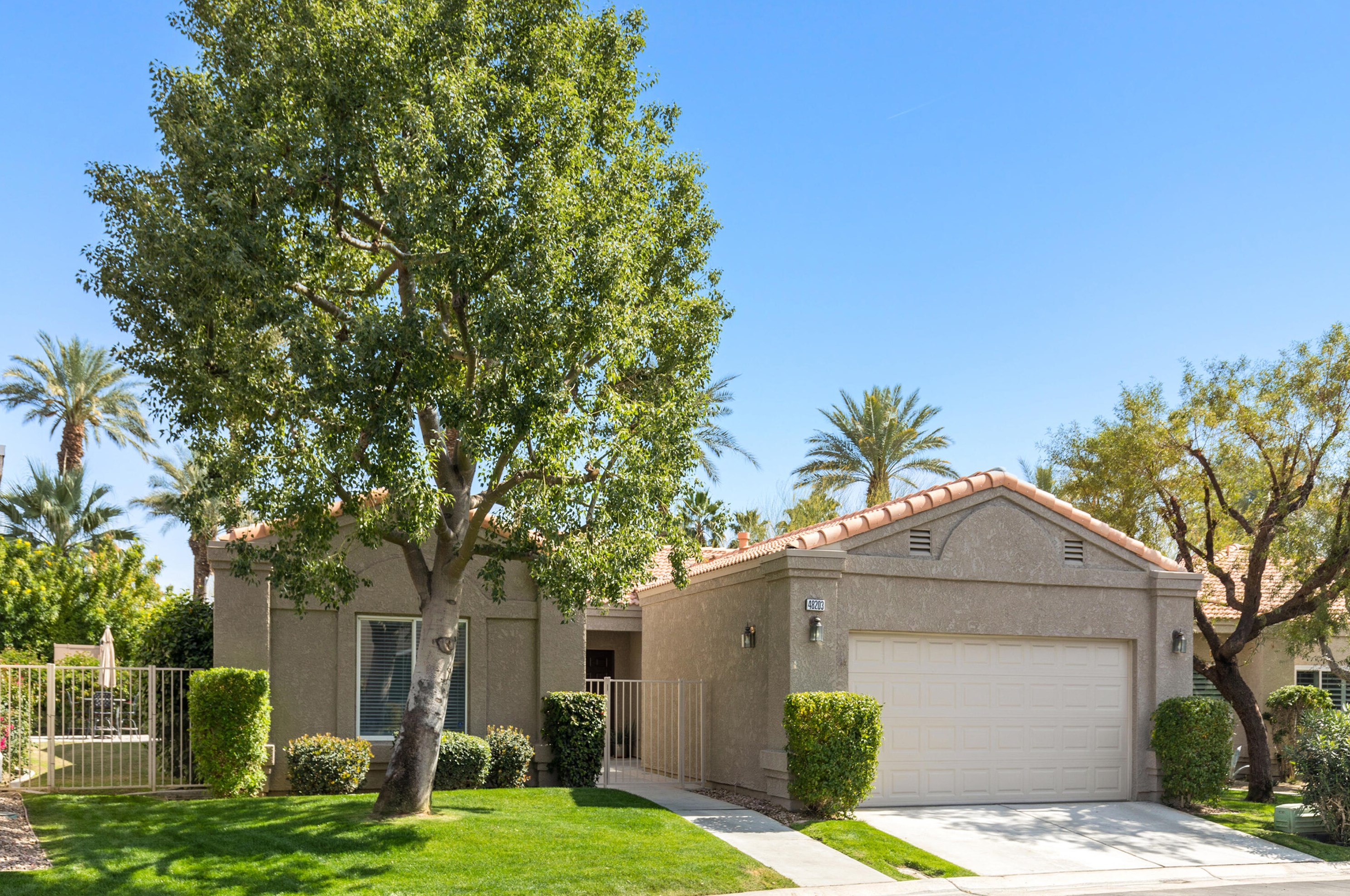 48203 Vista De Nopal, La Quinta, CA 92253
