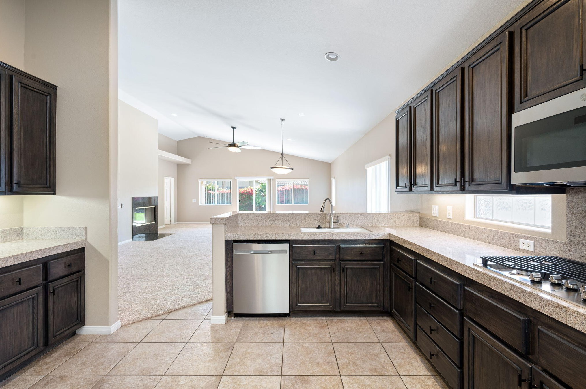 45554 Shaugnessy Dr, Indio, CA 92201-0844