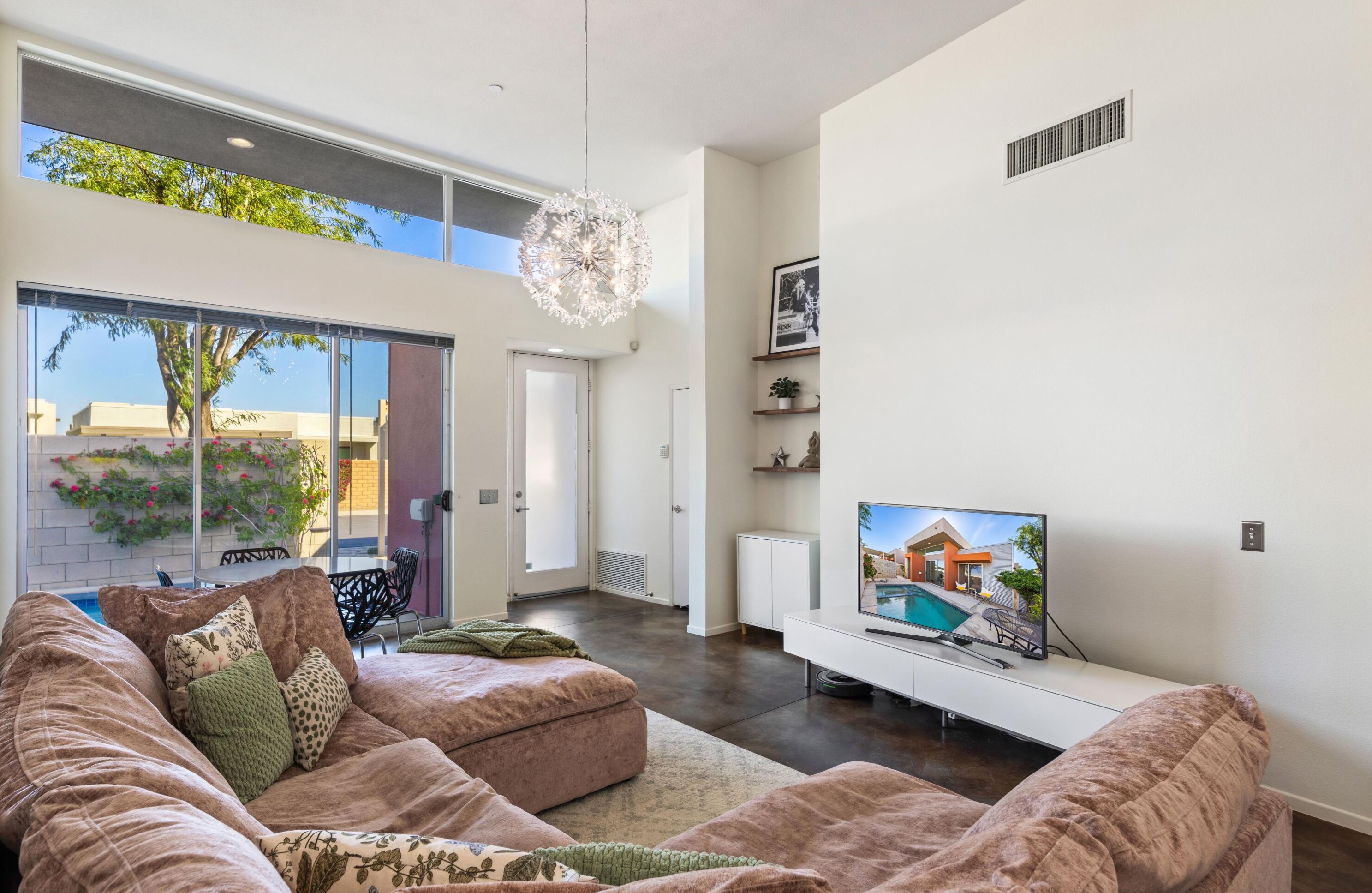 3697 Quiet Side St, Palm Springs, CA 92262-0424