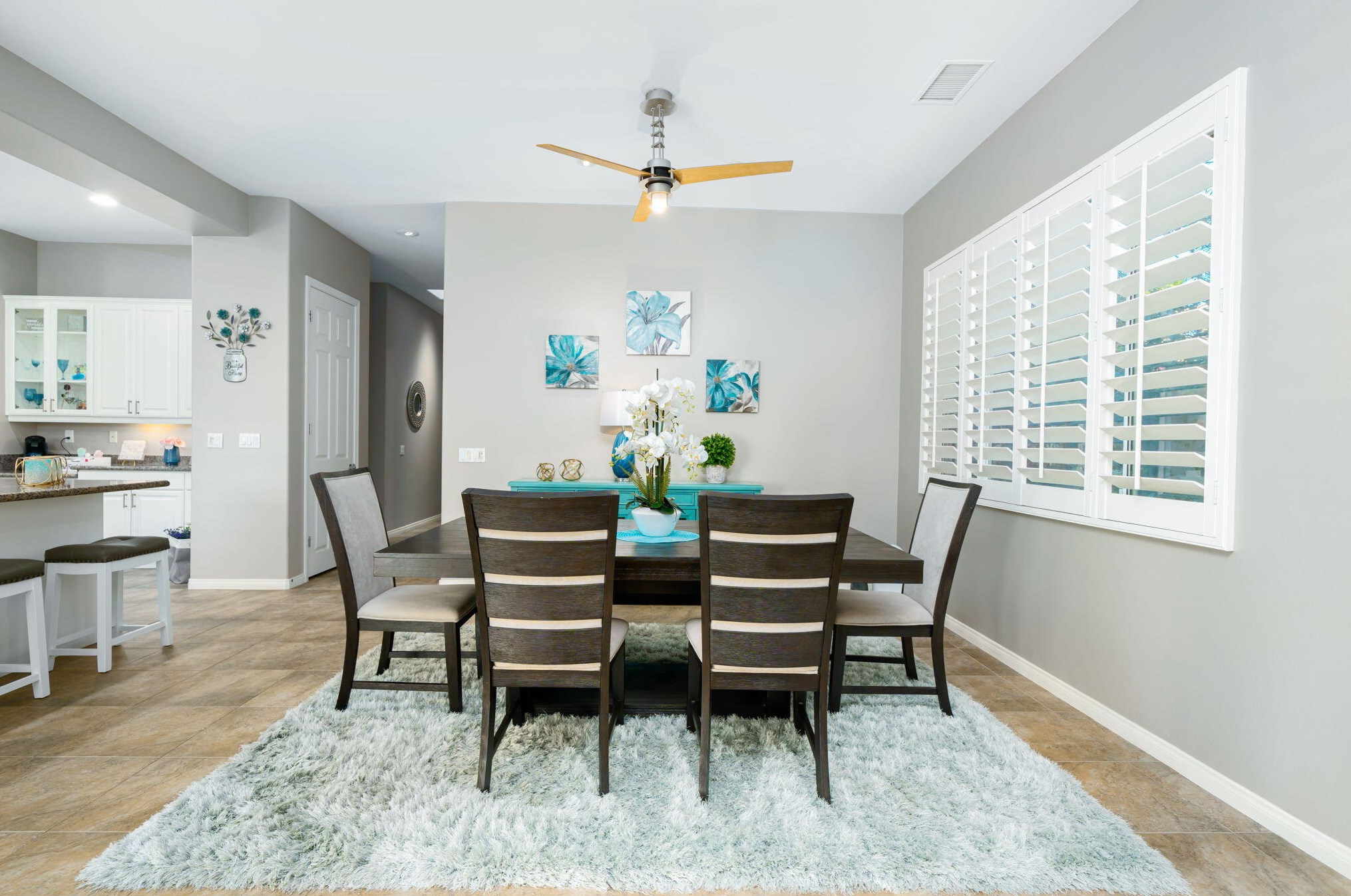 21 Paris Way, Rancho Mirage CA  92270-2721 exterior