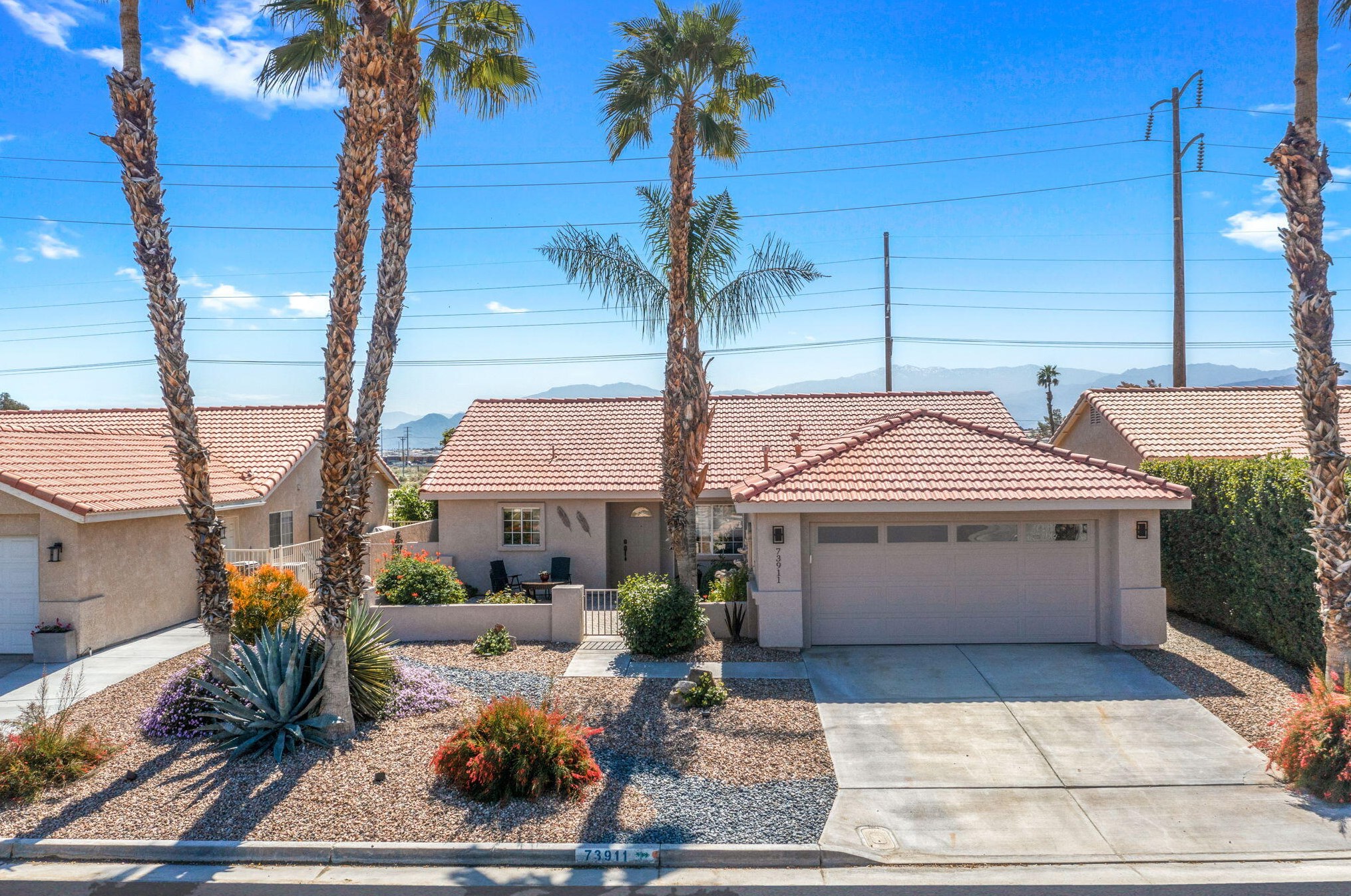73911 White Sands Dr, Thousand Palms, CA 92276-4411