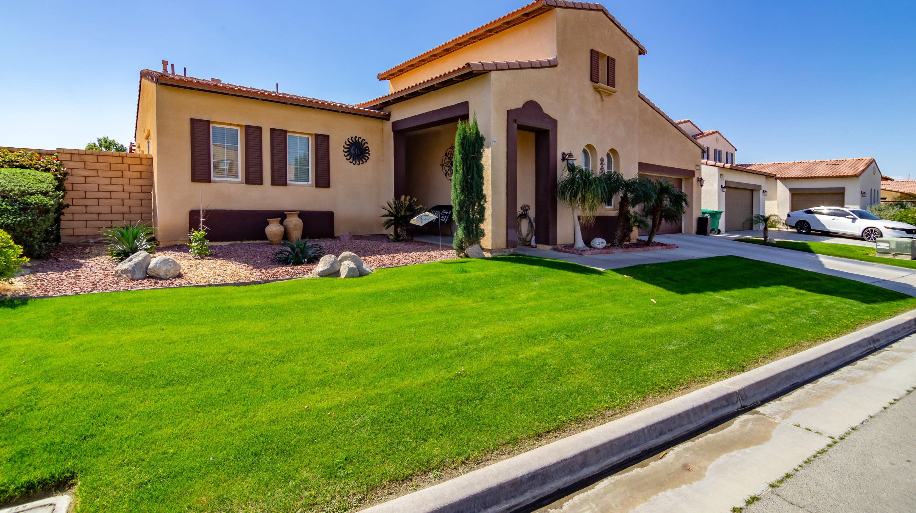 82773 Mount Riley Dr, Indio, CA 92203-3895