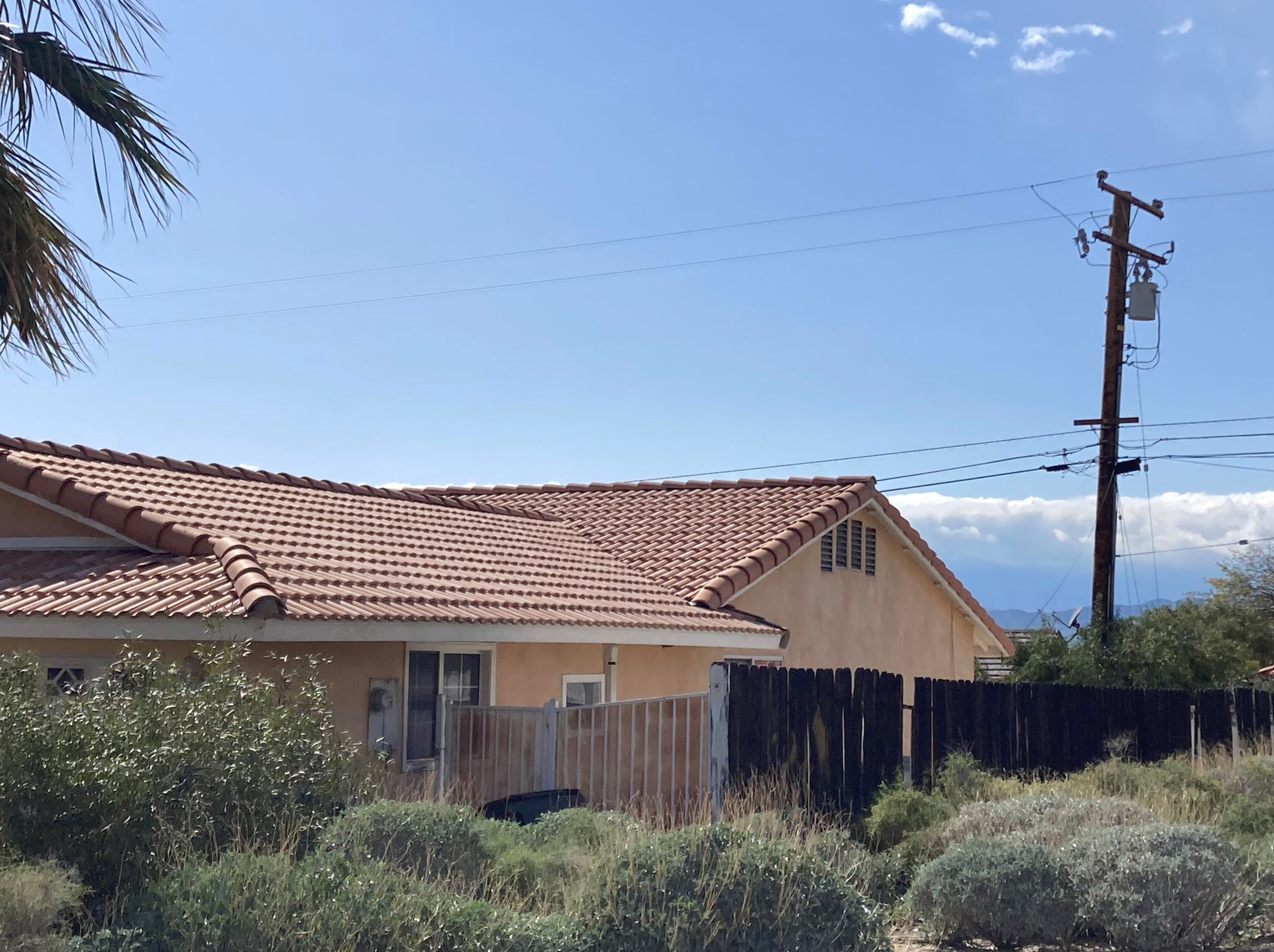 9899 San Simeon Dr, Desert Hot Springs, CA 92240