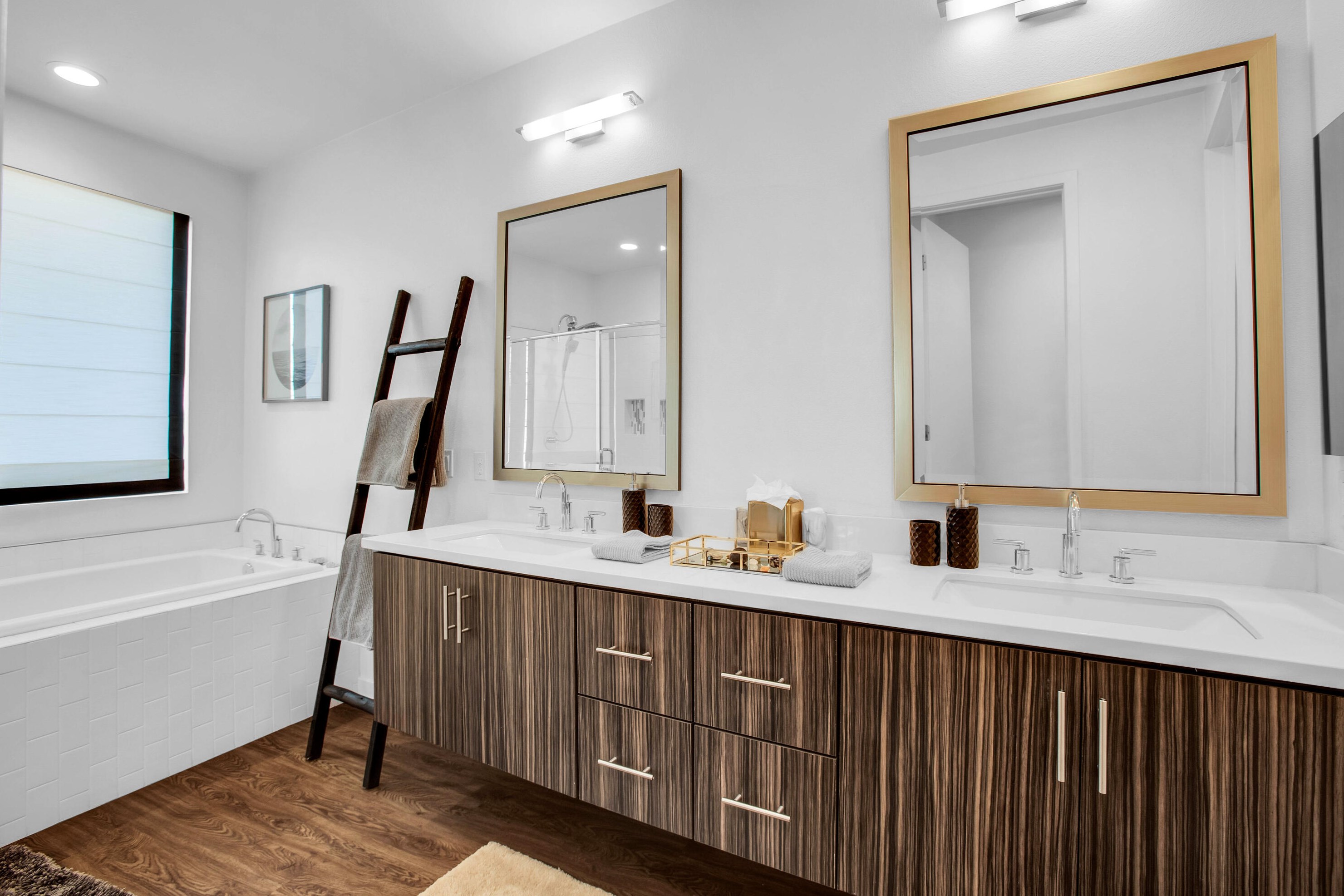 13910 Valley View Ct, Desert Hot Springs CA  92240-6585 exterior