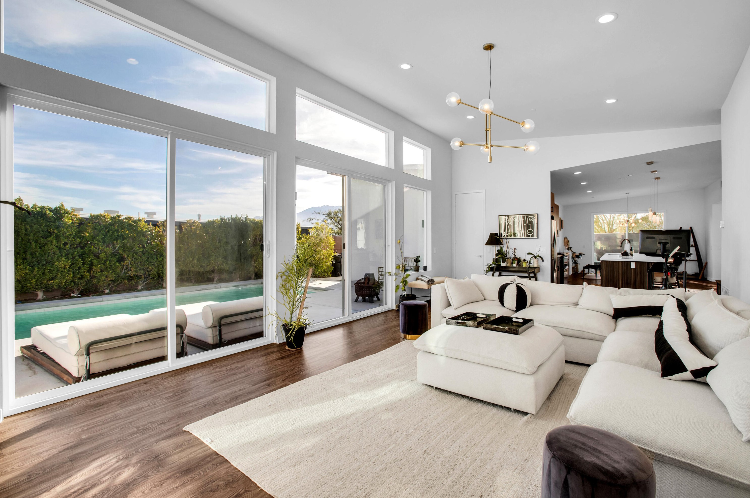 13910 Valley View Ct, Desert Hot Springs CA  92240-6585 exterior