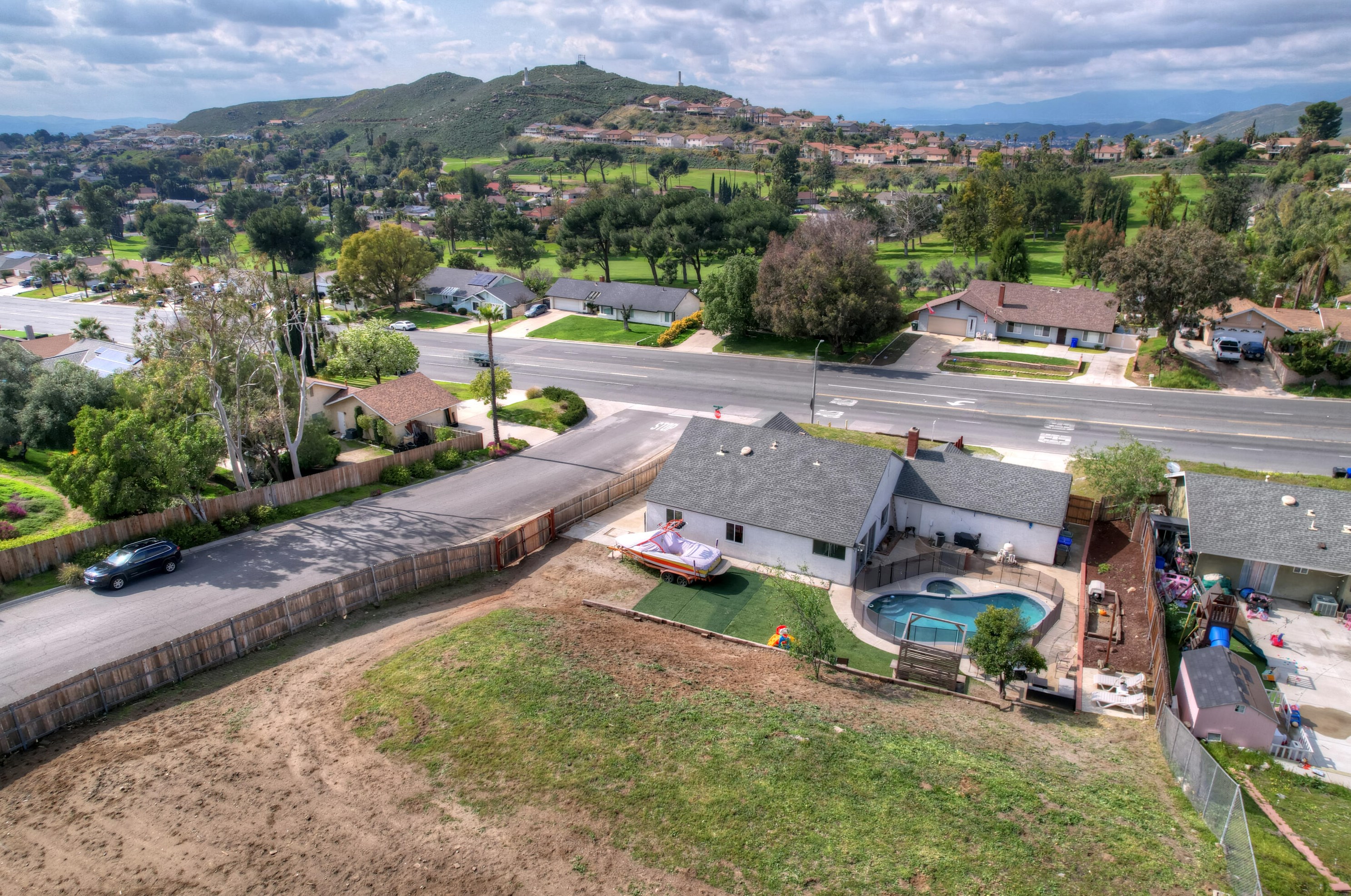 5260 Camino Real, Riverside CA  92509-5408 exterior