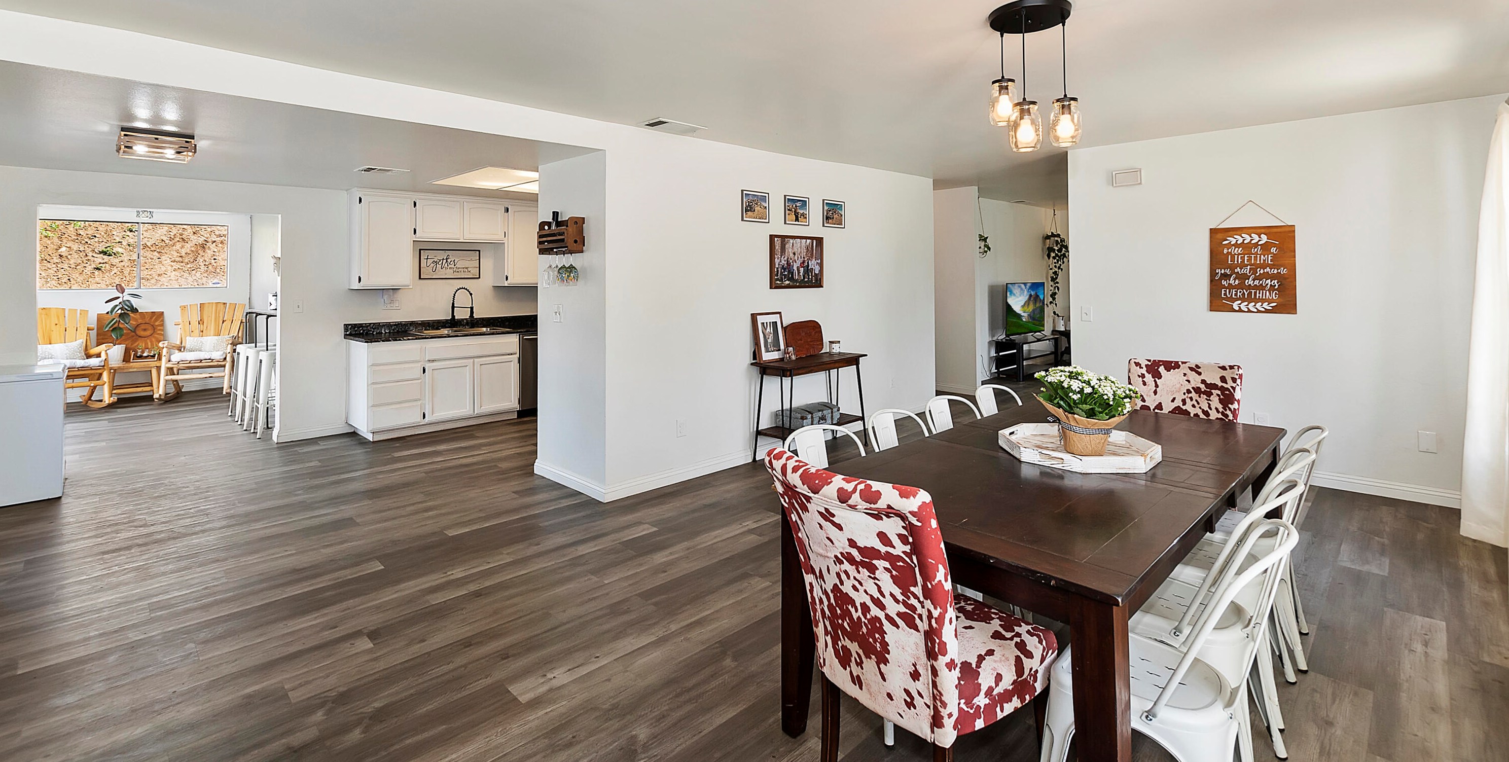 5260 Camino Real, Riverside CA  92509-5408 exterior