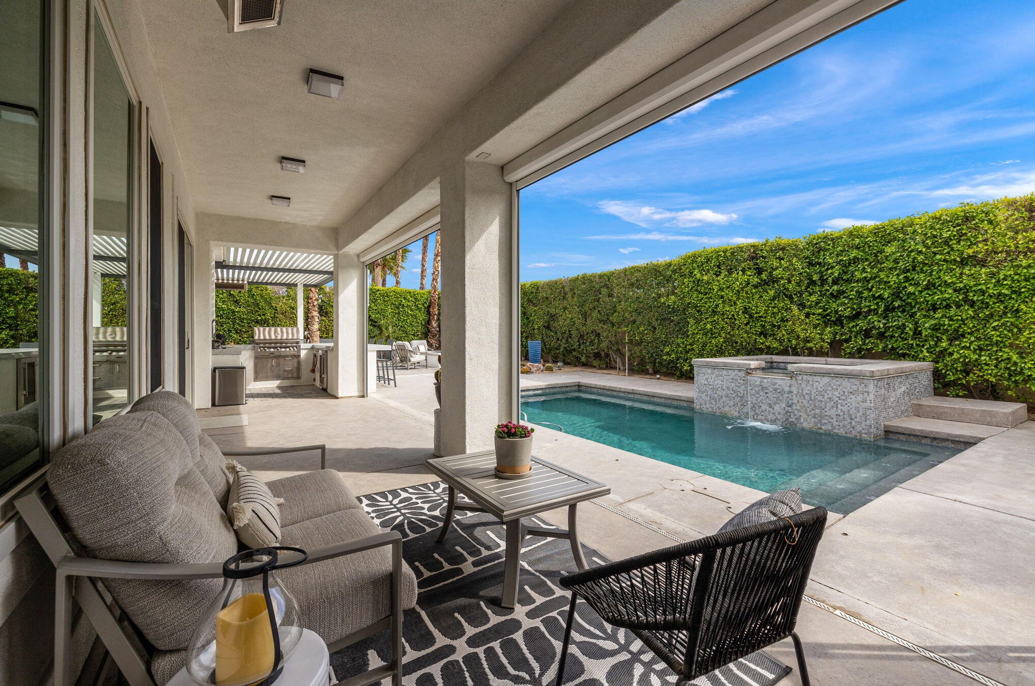 113 Batista Ct, Palm Desert, CA 92211-0796