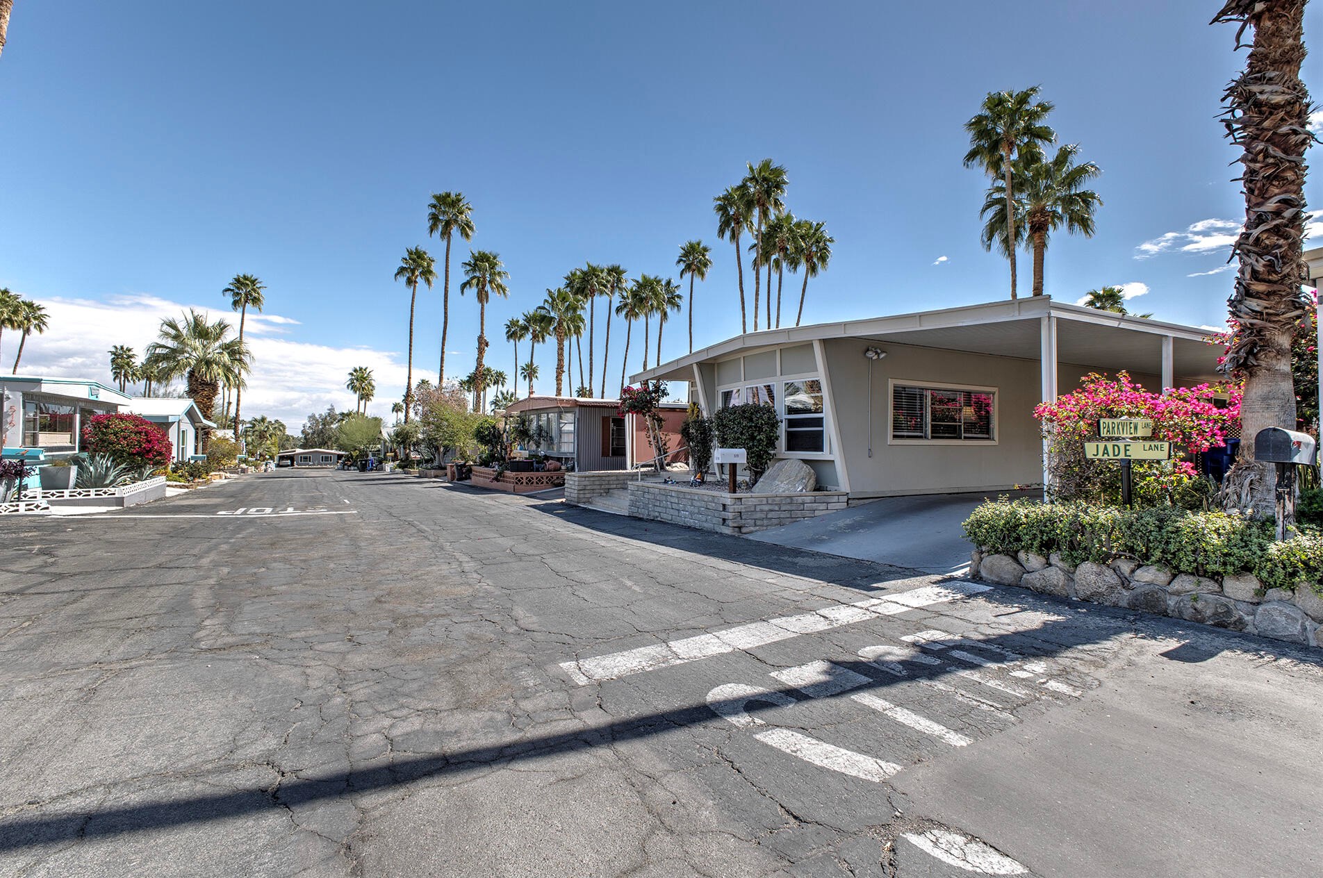 519 Jade Ln, Palm Springs, CA 92264-8369