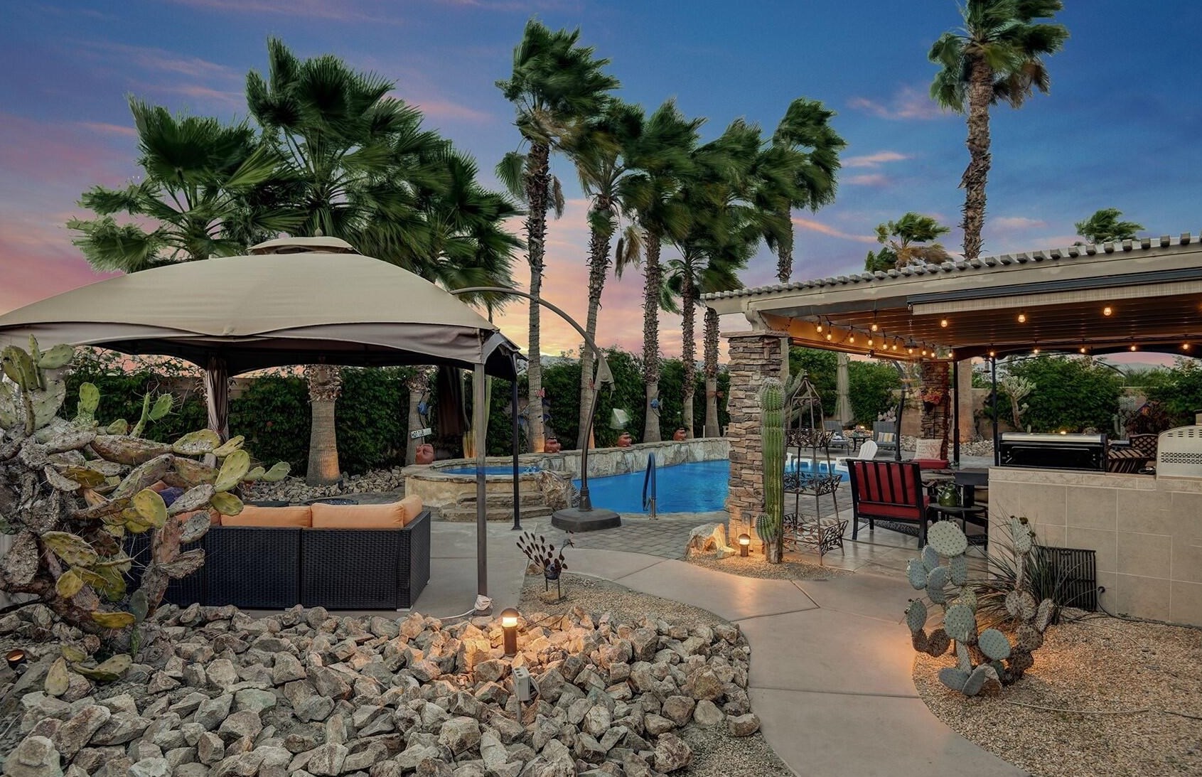 81294 Avenida Esmeralda, Indio, CA 92201-9128