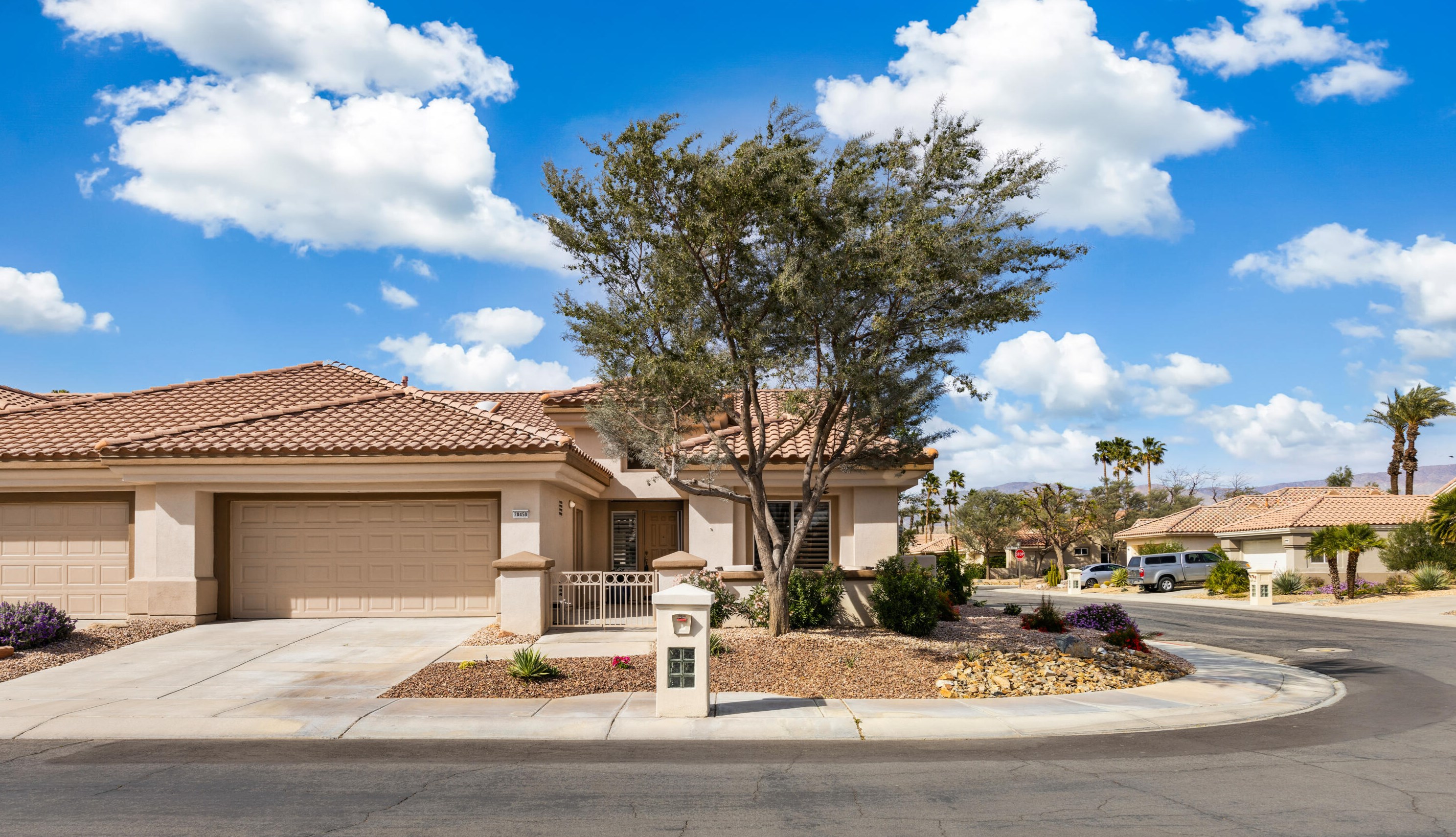 78458 Desert Willow Dr, Palm Desert, CA 92211-1325