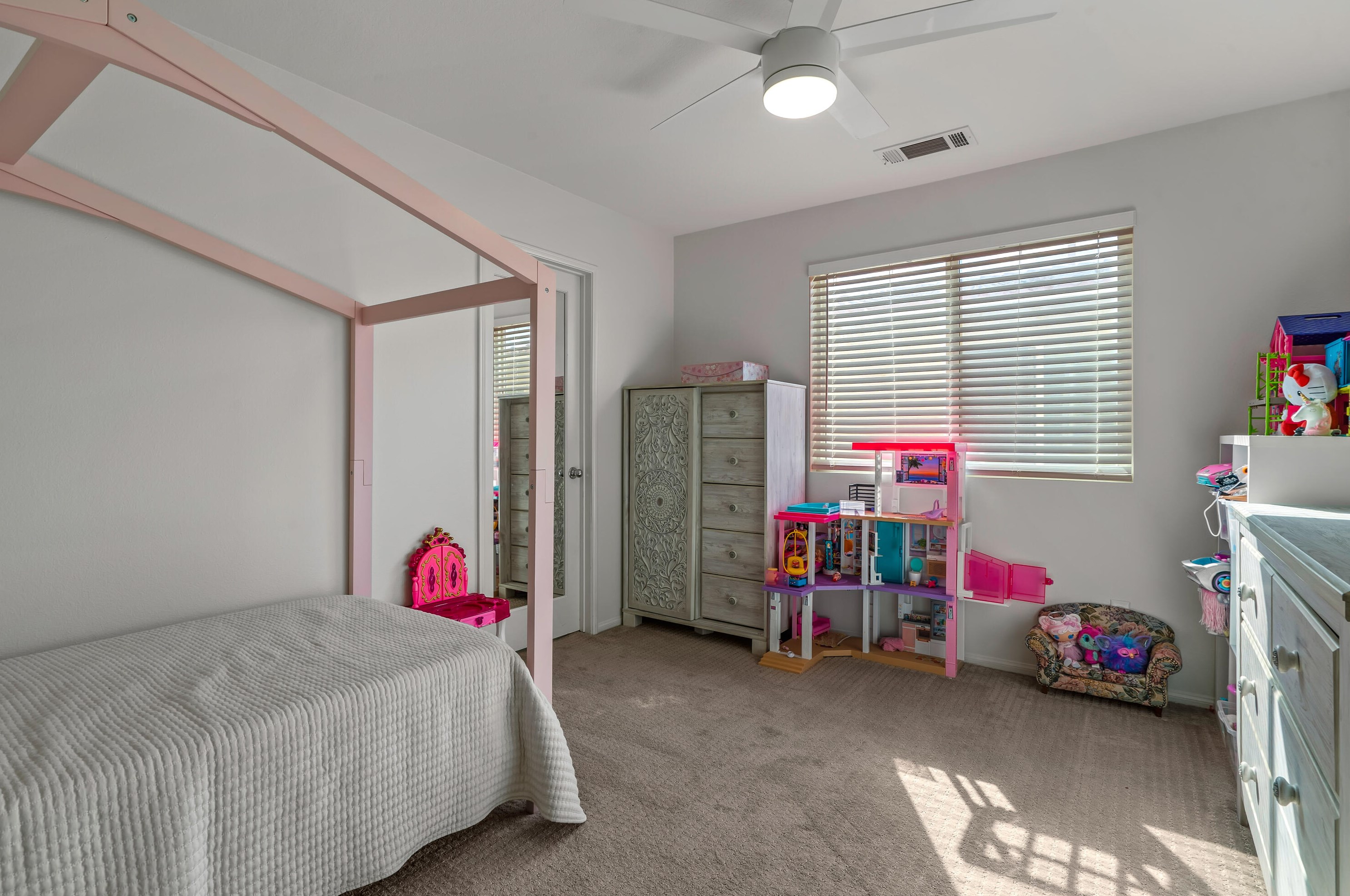 82832 Mount Riley Dr, Indio CA  92203-3893 exterior