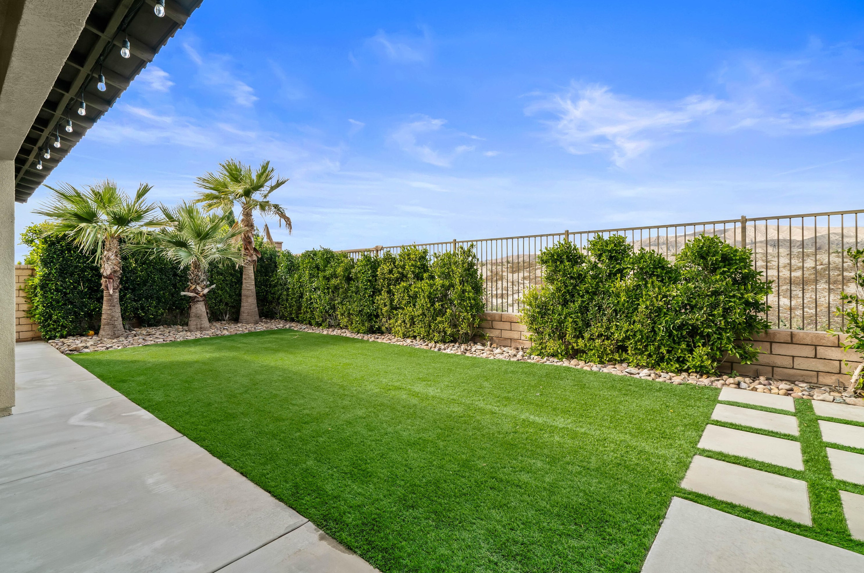 82832 Mount Riley Dr, Indio CA  92203-3893 exterior